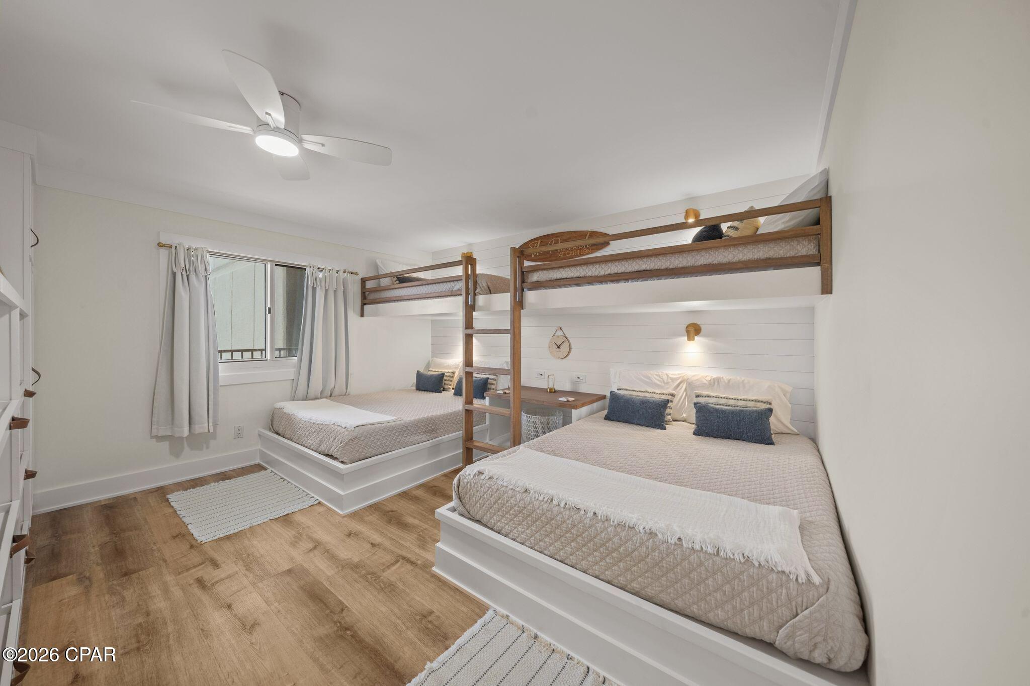 Pinnacle Port - Residential