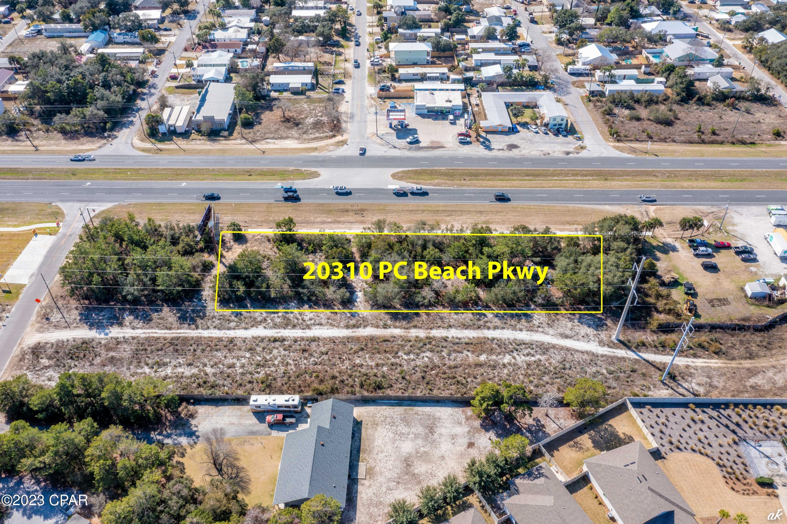 UNDER CONTRACT WITH CONTINGENCIES; SELLER ACCEPTING BACKUP OFFERS.

Approximately 1 acre (ask for boundary survey) for commercial site perfect for warehouses, or office buildings.
Property appraiser site is incorrect on the size of the lot.

Lamar pays the owner $5,000 per year to lease the area for the sign or 20% of annual gross marketing receipts.