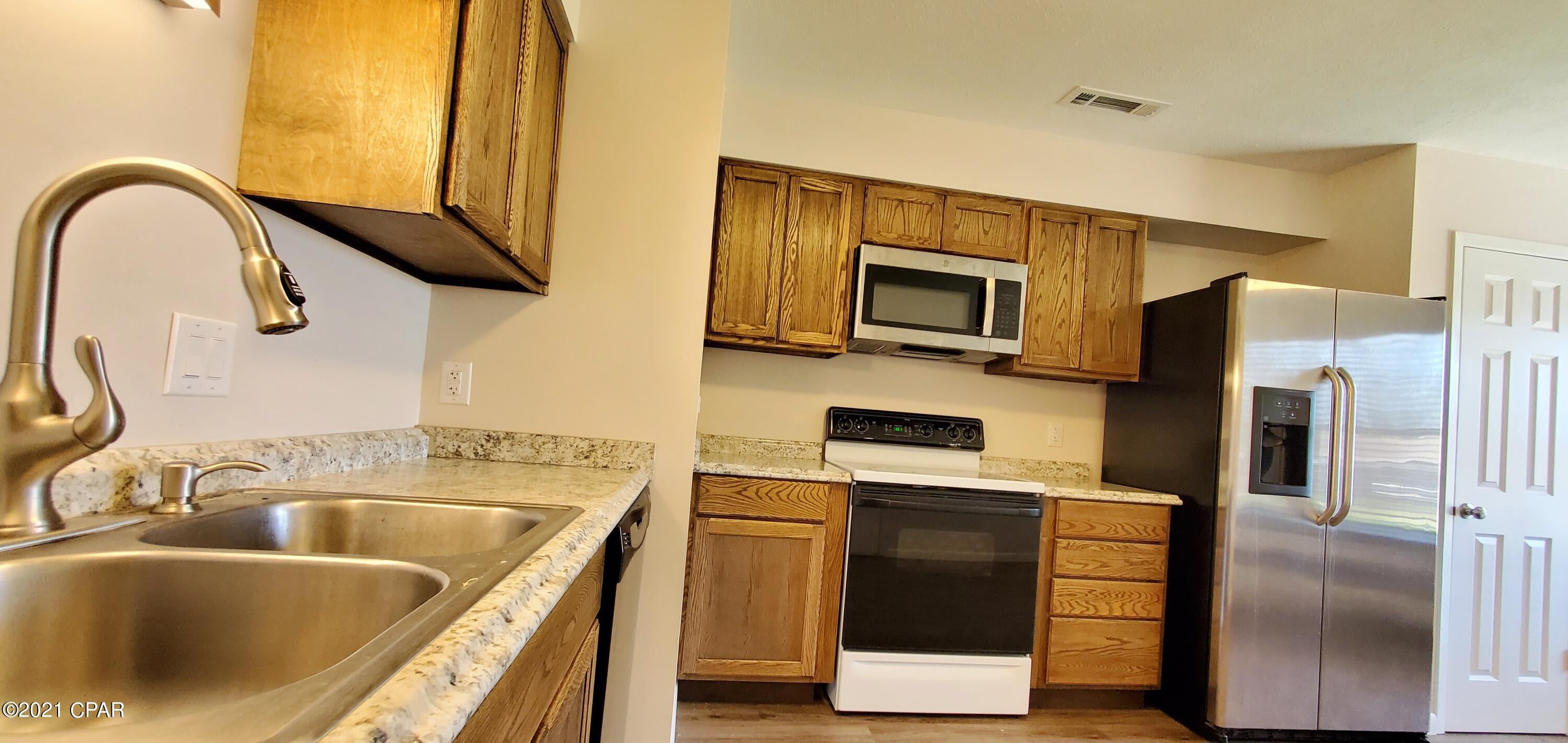 Towne & Country Lake Estates - Residential