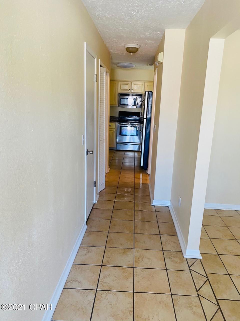 Holiday Beach Unit 3 - Residential Lease