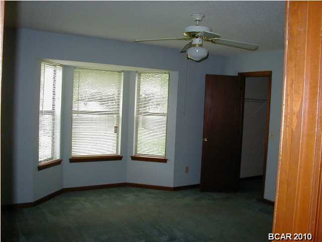 Belaire Estates U-6 - Residential Lease