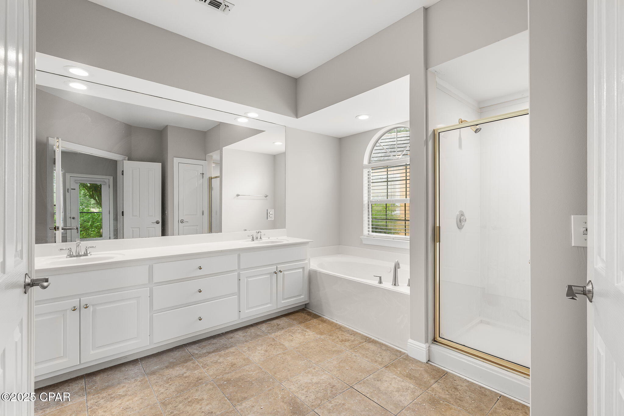 Legend Place Condos - Residential Lease