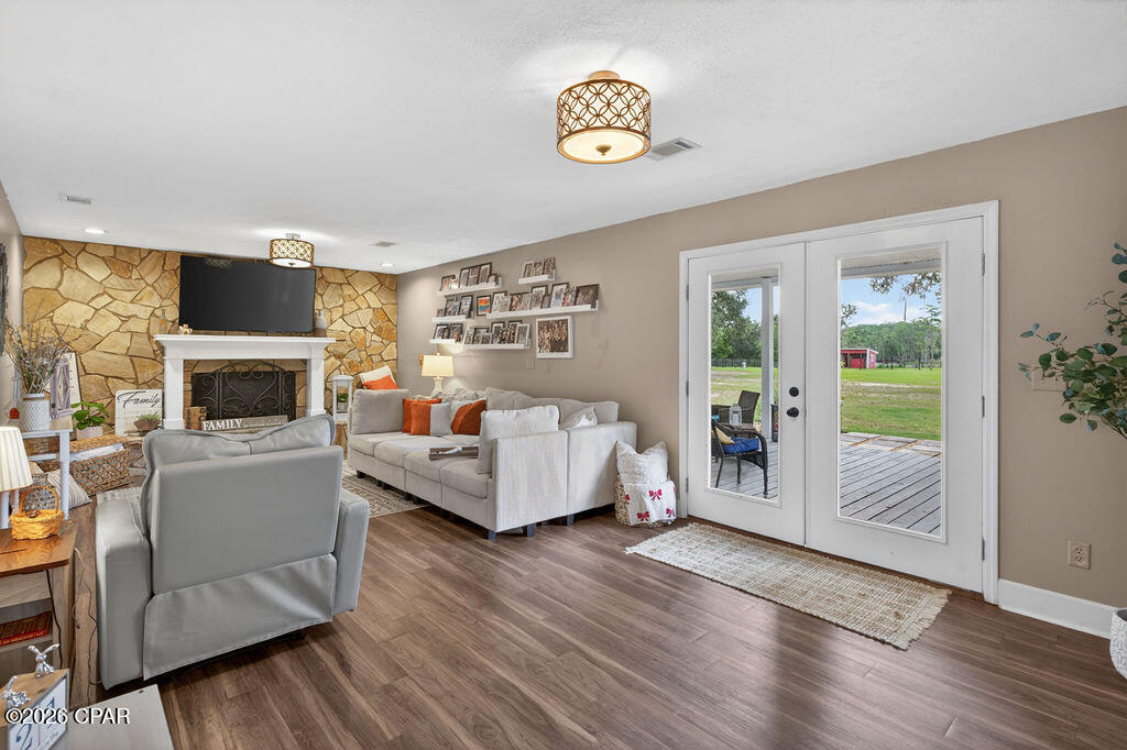 Cottondale - Residential