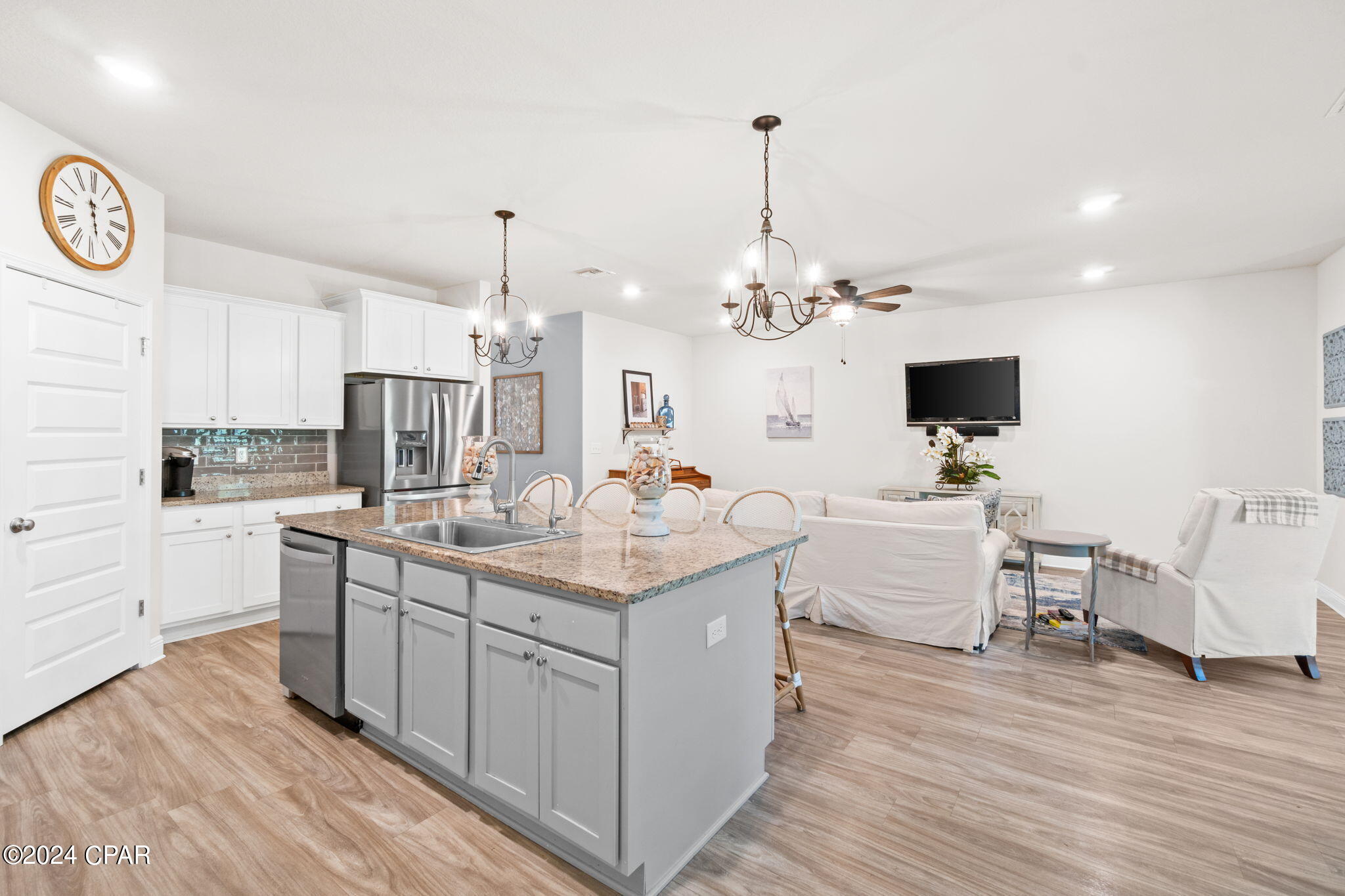 Emerald Cove Villas - Residential