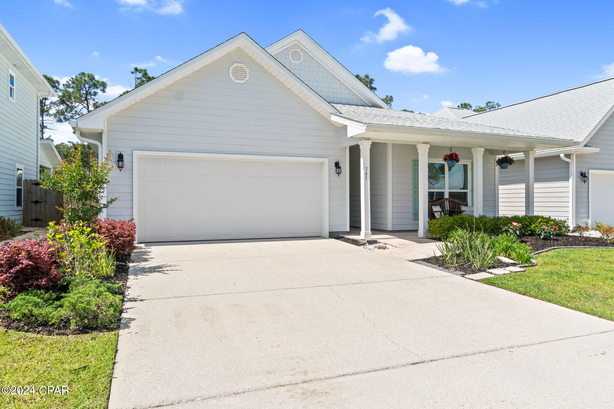 Emerald Cove Villas - Residential