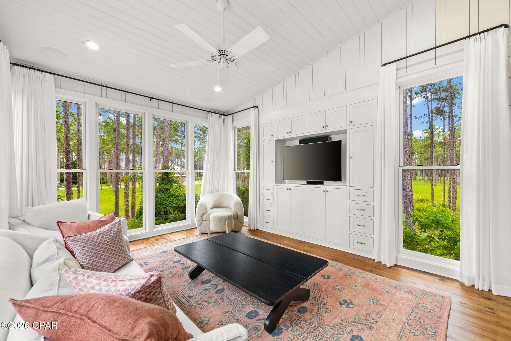 Rivercamps On Crooked Creek - Residential