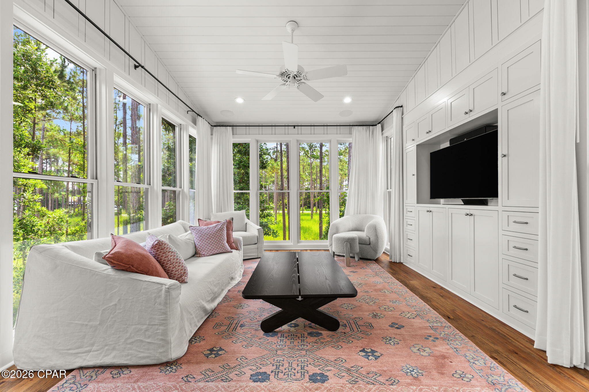 Rivercamps On Crooked Creek - Residential