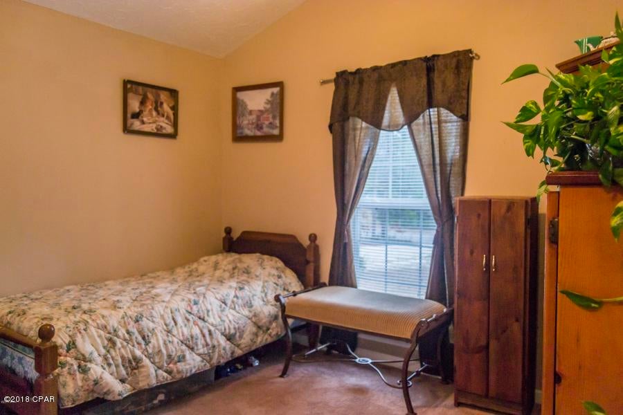 White Western Springs Unit 1 - Residential