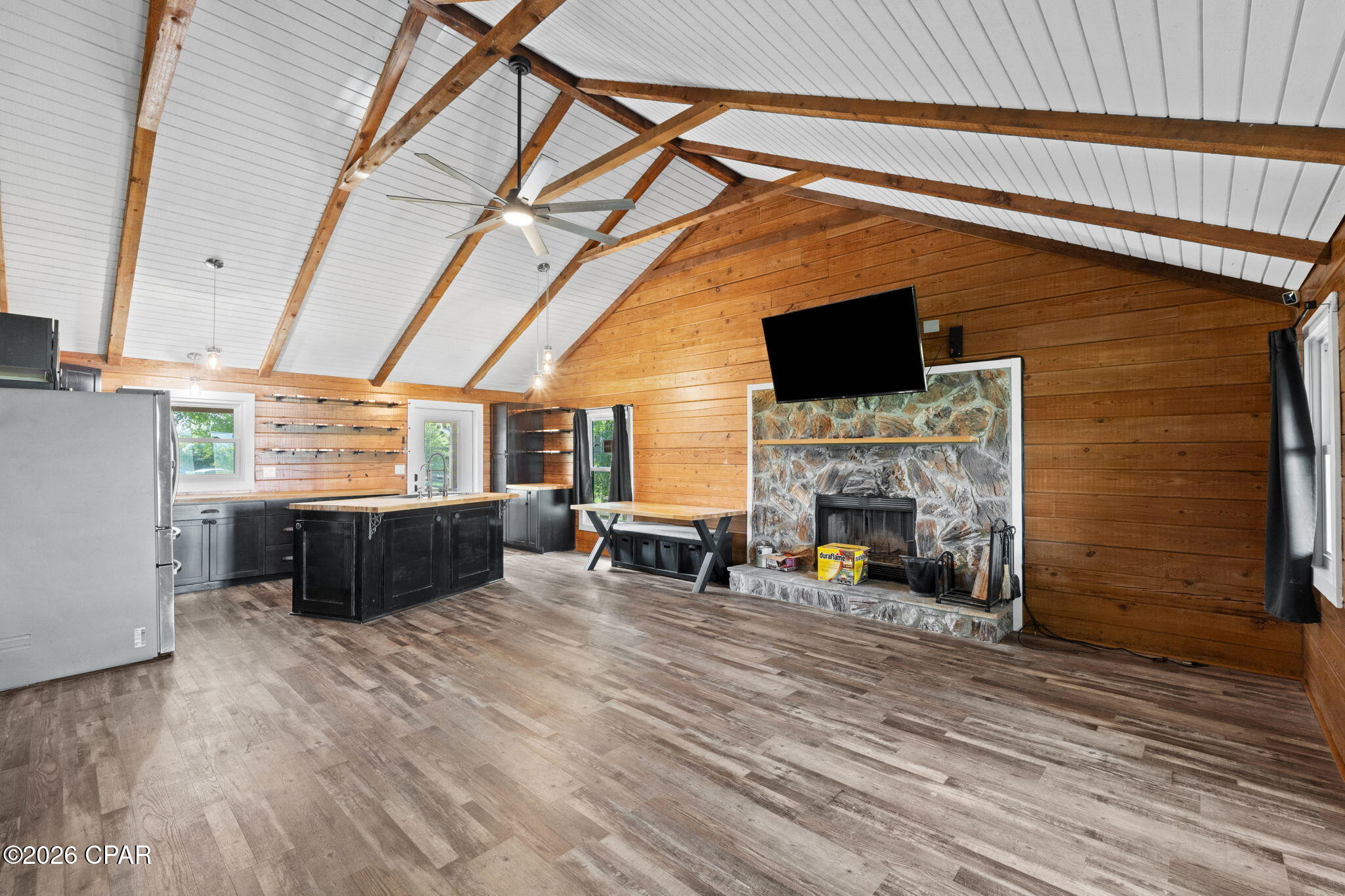 Silver Lake - Residential
