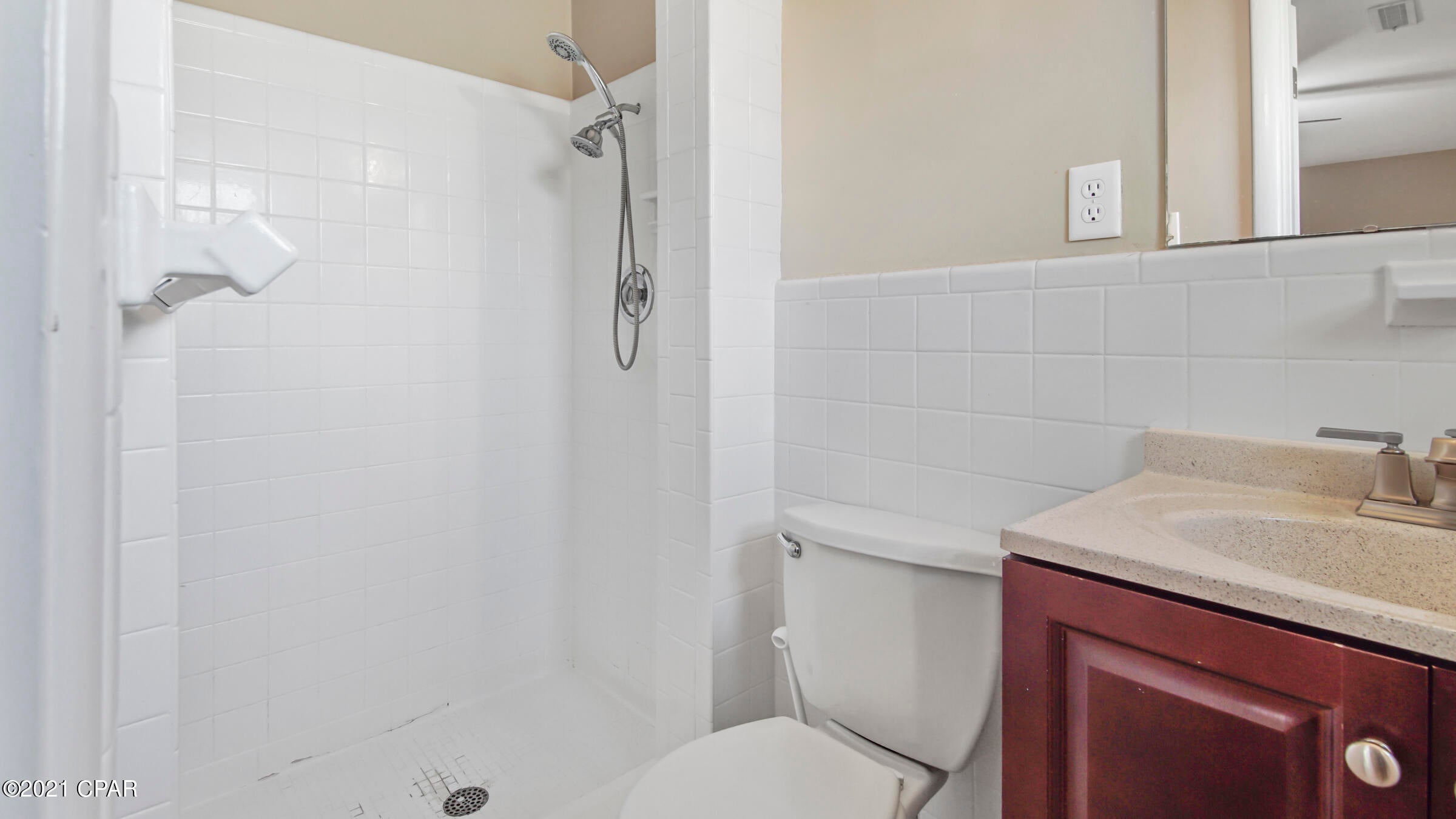 Caroline Add Unit 3 - Residential