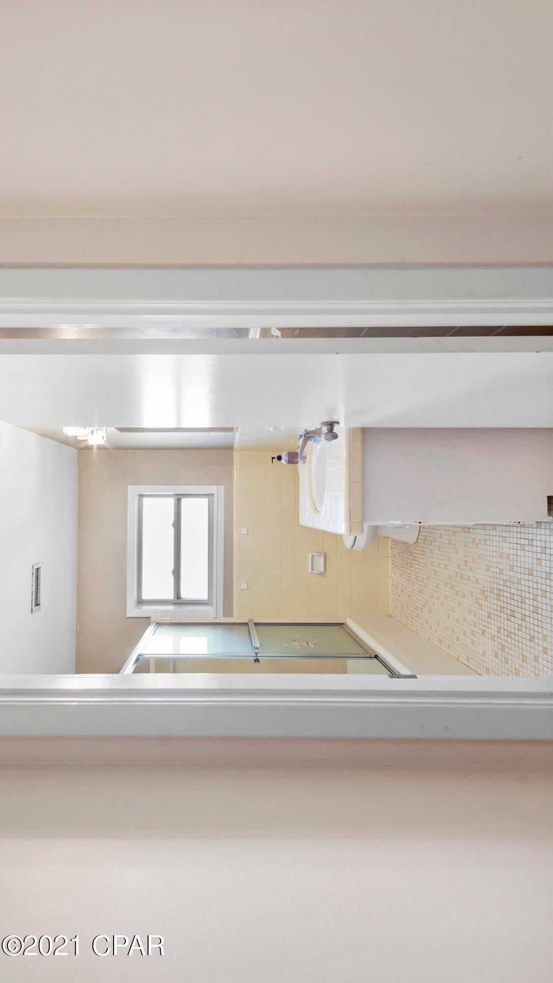 Caroline Add Unit 3 - Residential