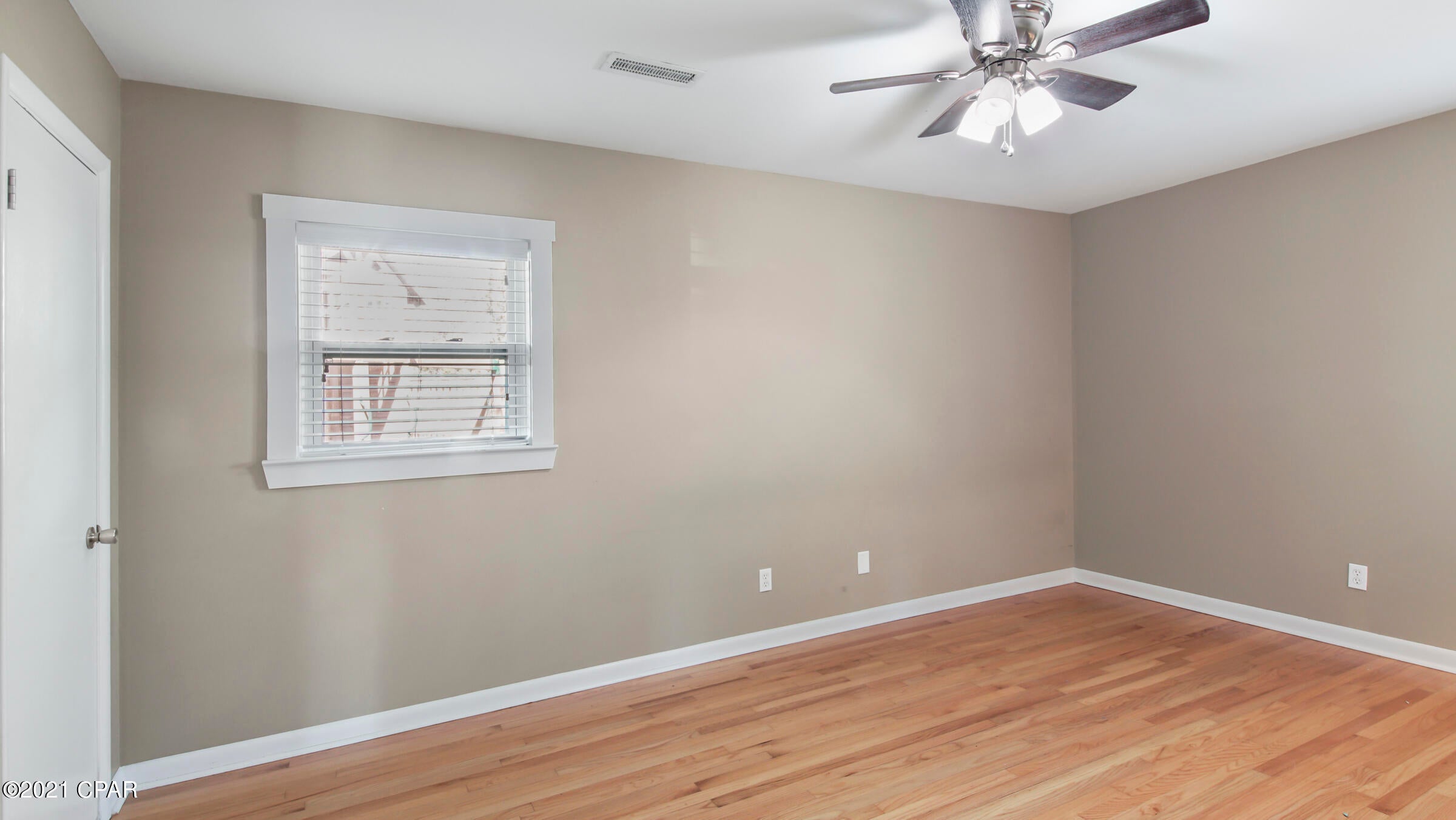 Caroline Add Unit 3 - Residential