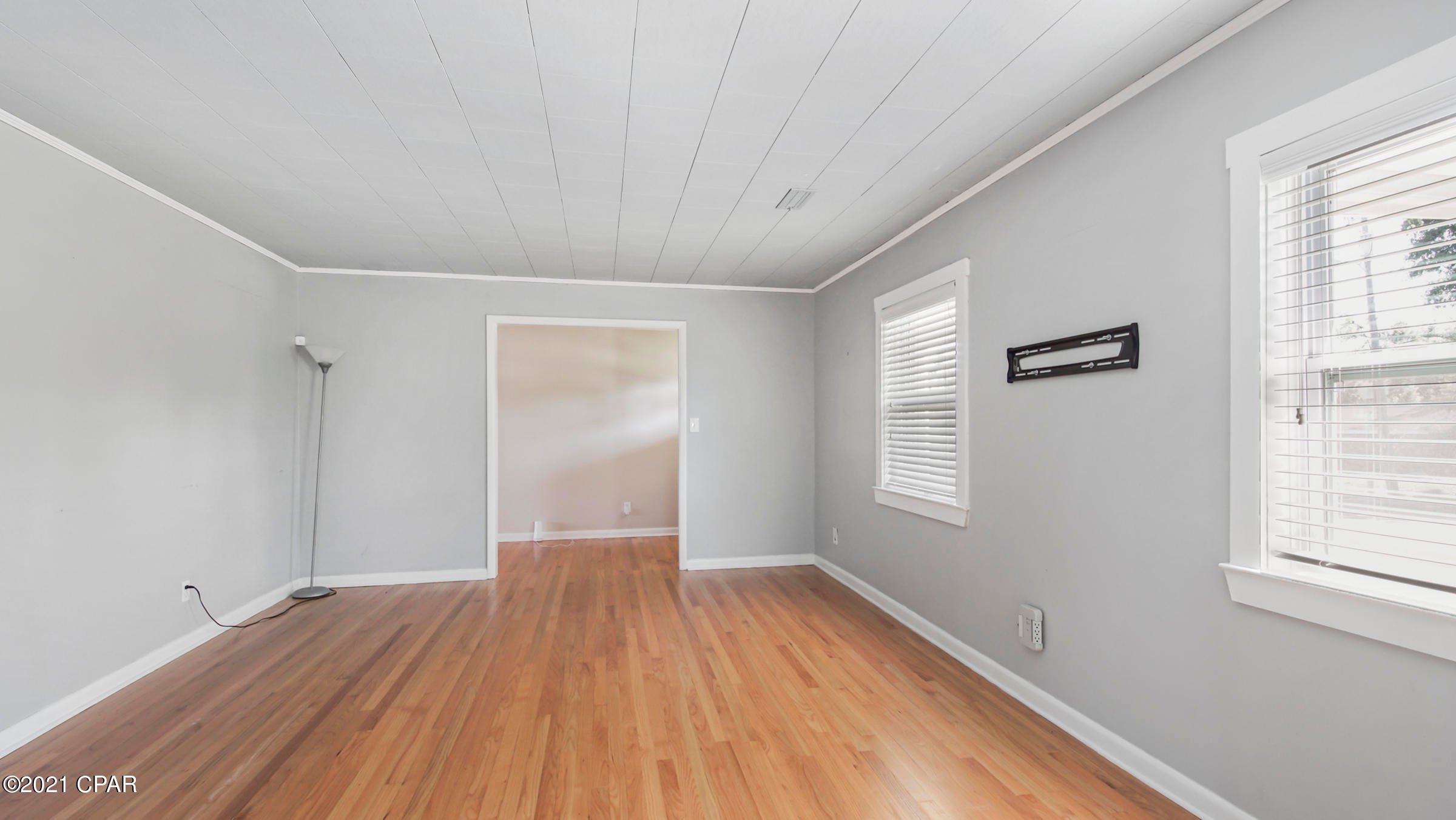 Caroline Add Unit 3 - Residential
