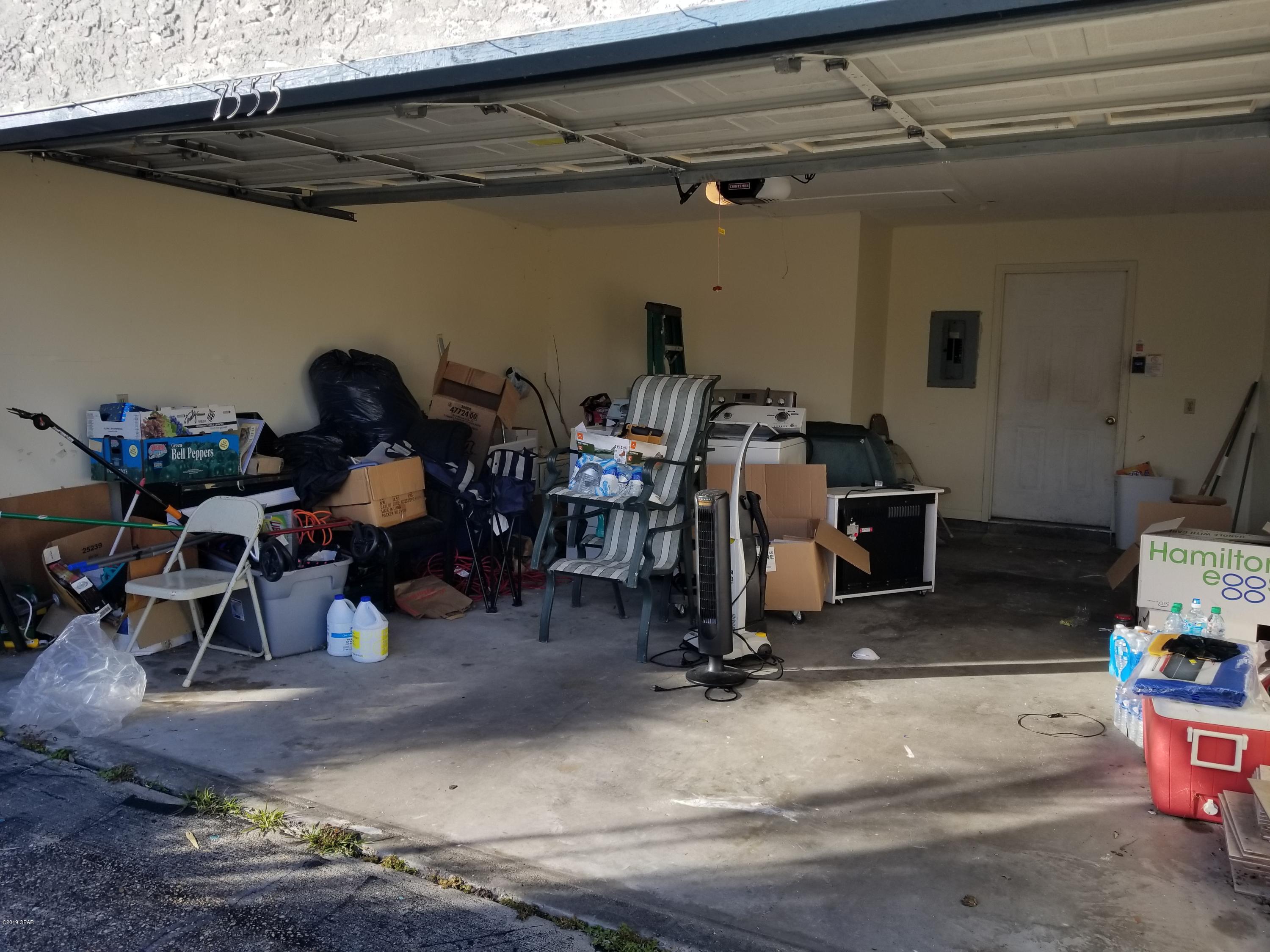 Shadow Bay Unit 2 Replat - Residential