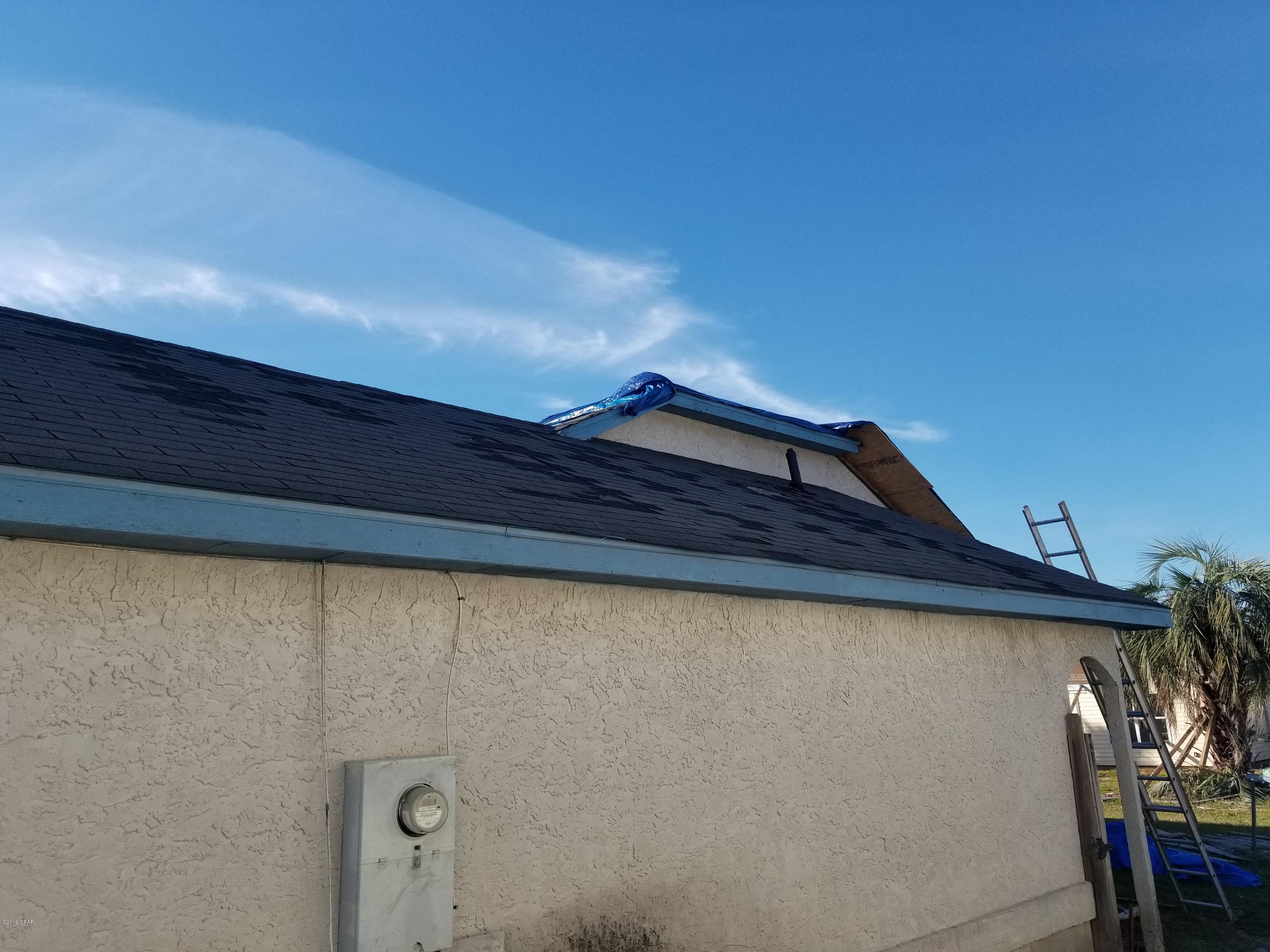 Shadow Bay Unit 2 Replat - Residential