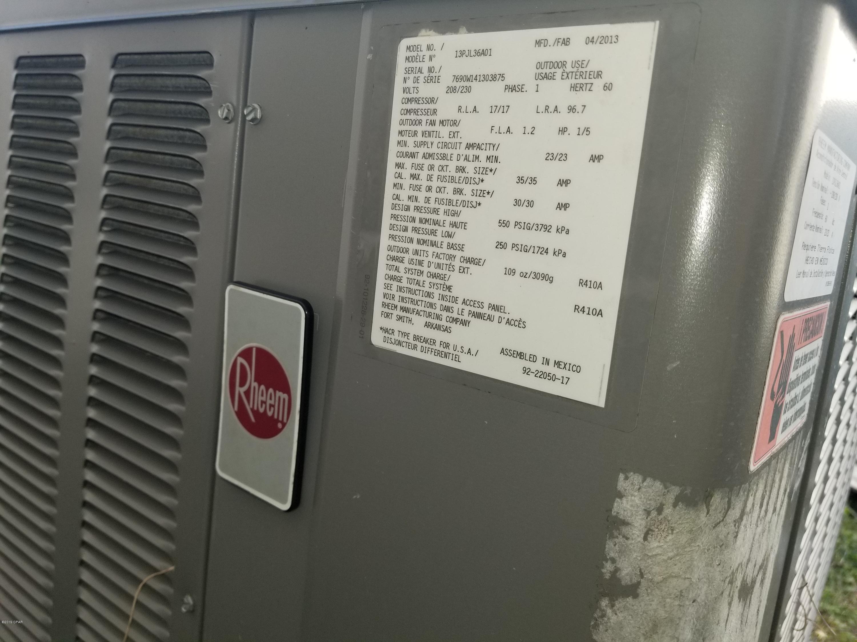 Shadow Bay Unit 2 Replat - Residential