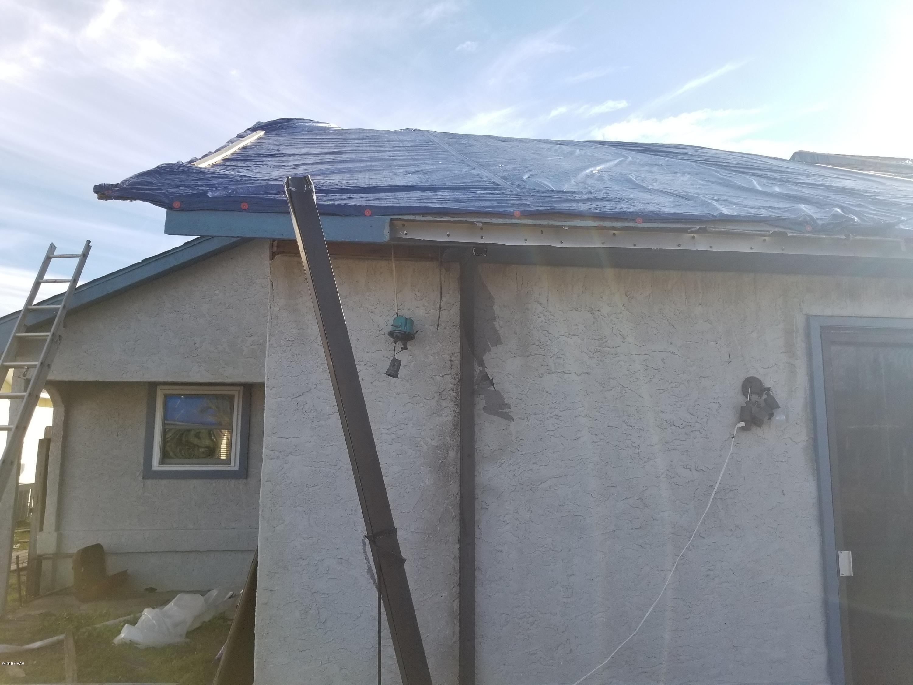 Shadow Bay Unit 2 Replat - Residential