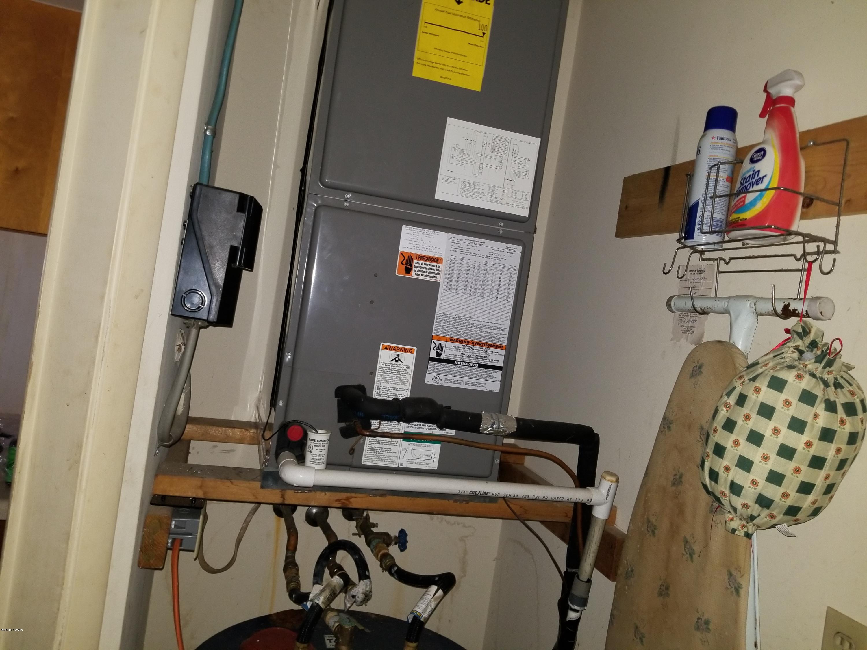 Shadow Bay Unit 2 Replat - Residential