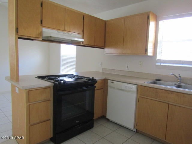 Biltmore Beach - Residential Lease