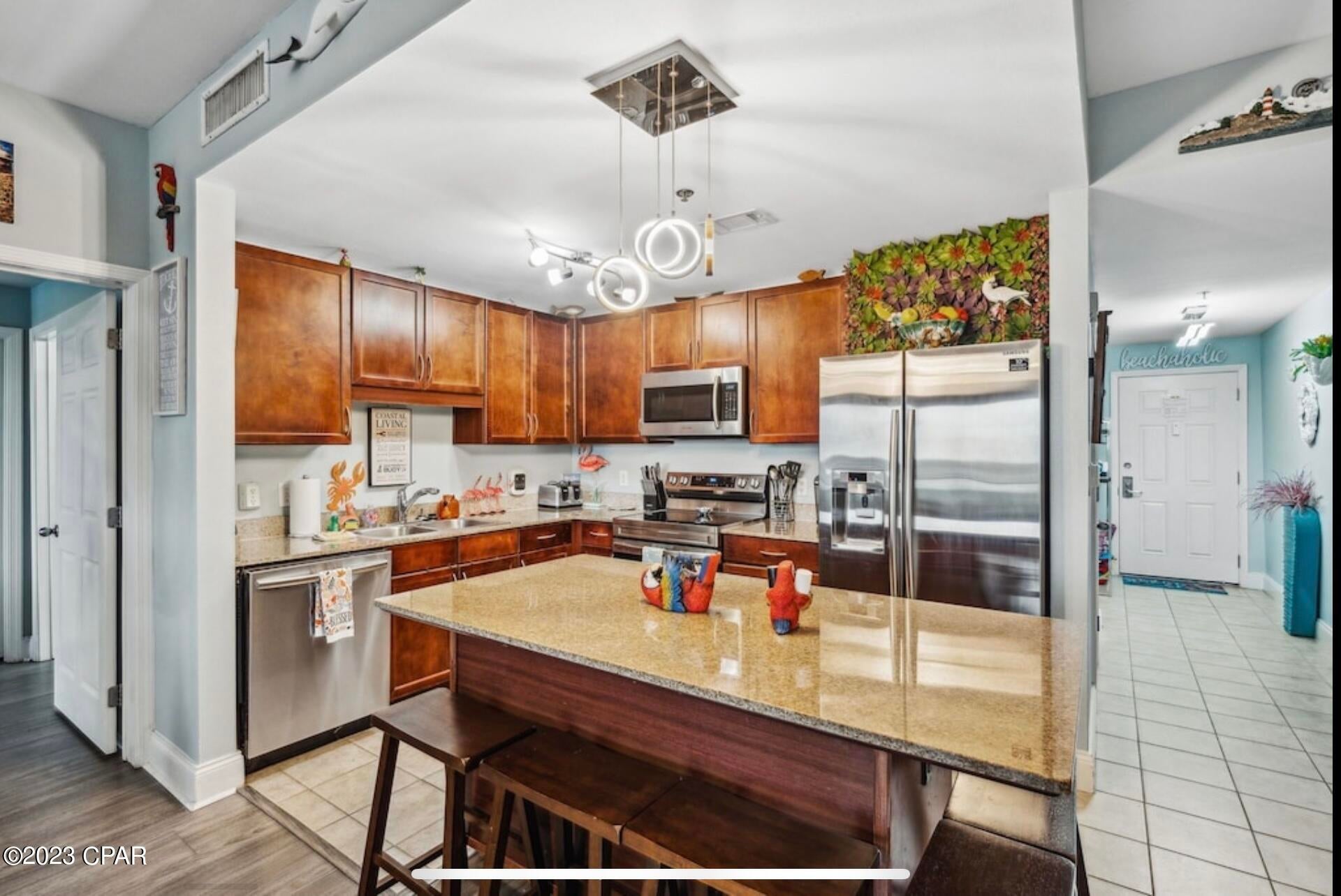 Laketown Wharf Phase II - Residential Lease