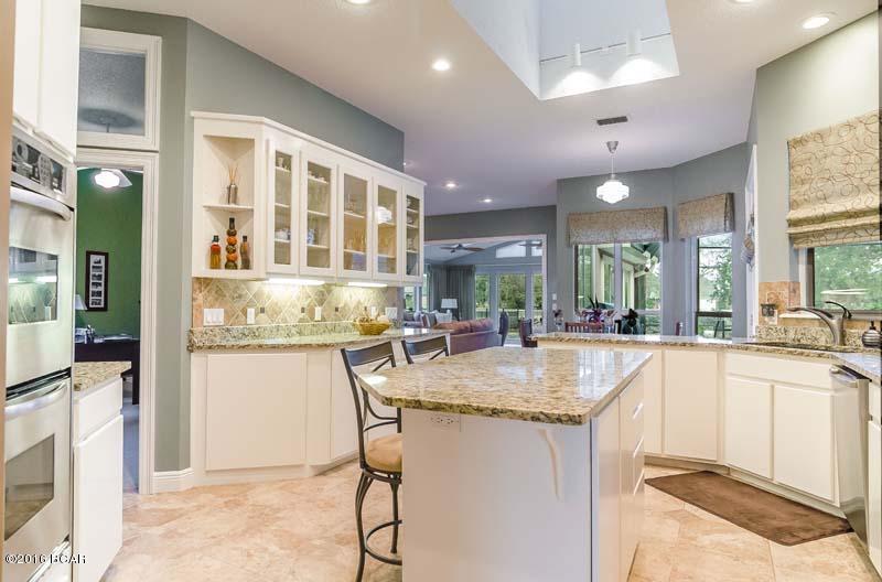 Legend Lakes - Residential