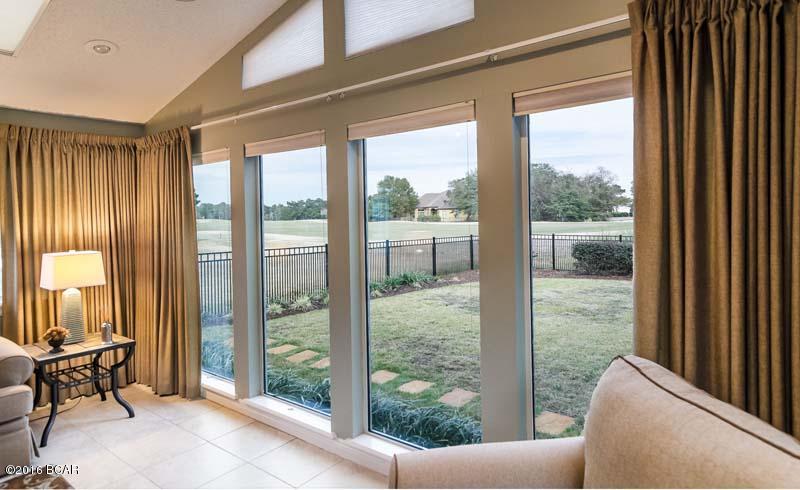 Legend Lakes - Residential