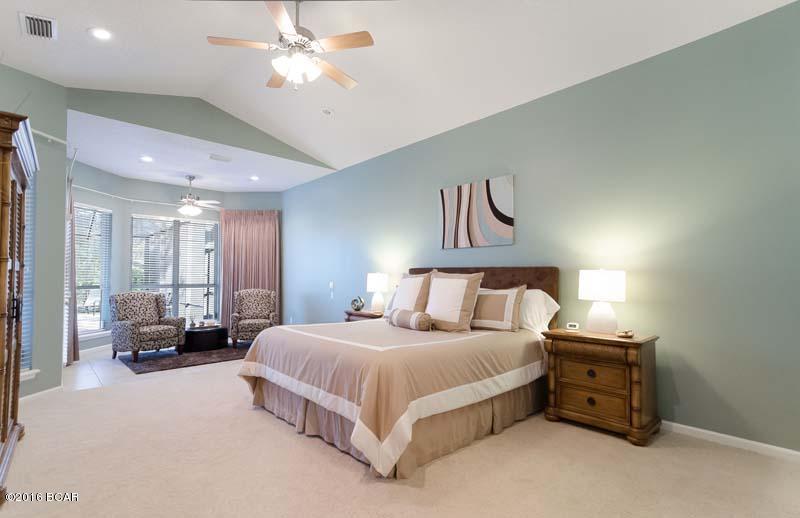 Legend Lakes - Residential
