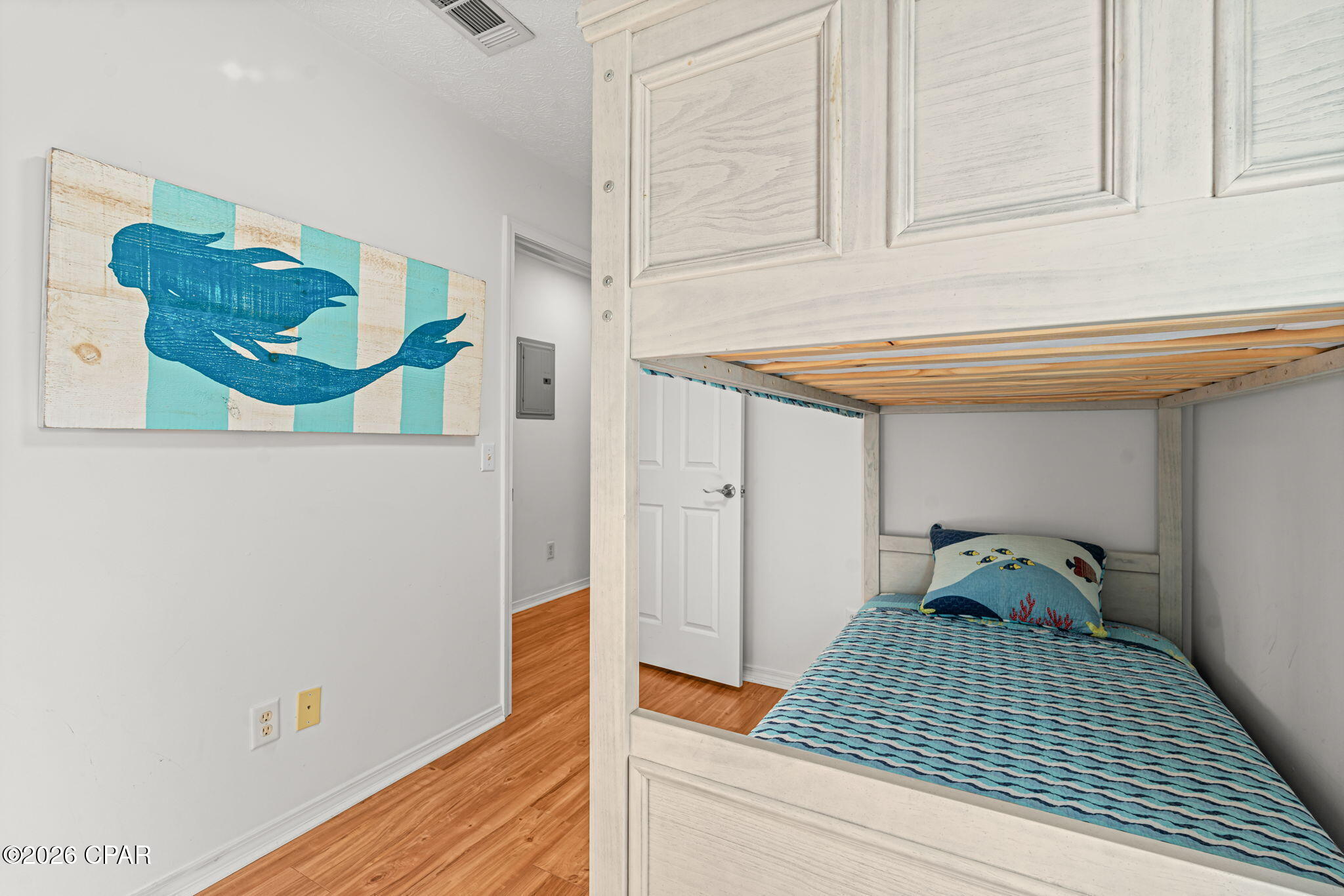 Palm Breeze - Residential