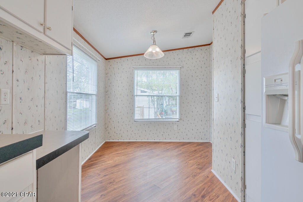 Burnt Mill Creek - Residential