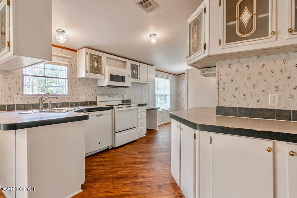 Burnt Mill Creek - Residential