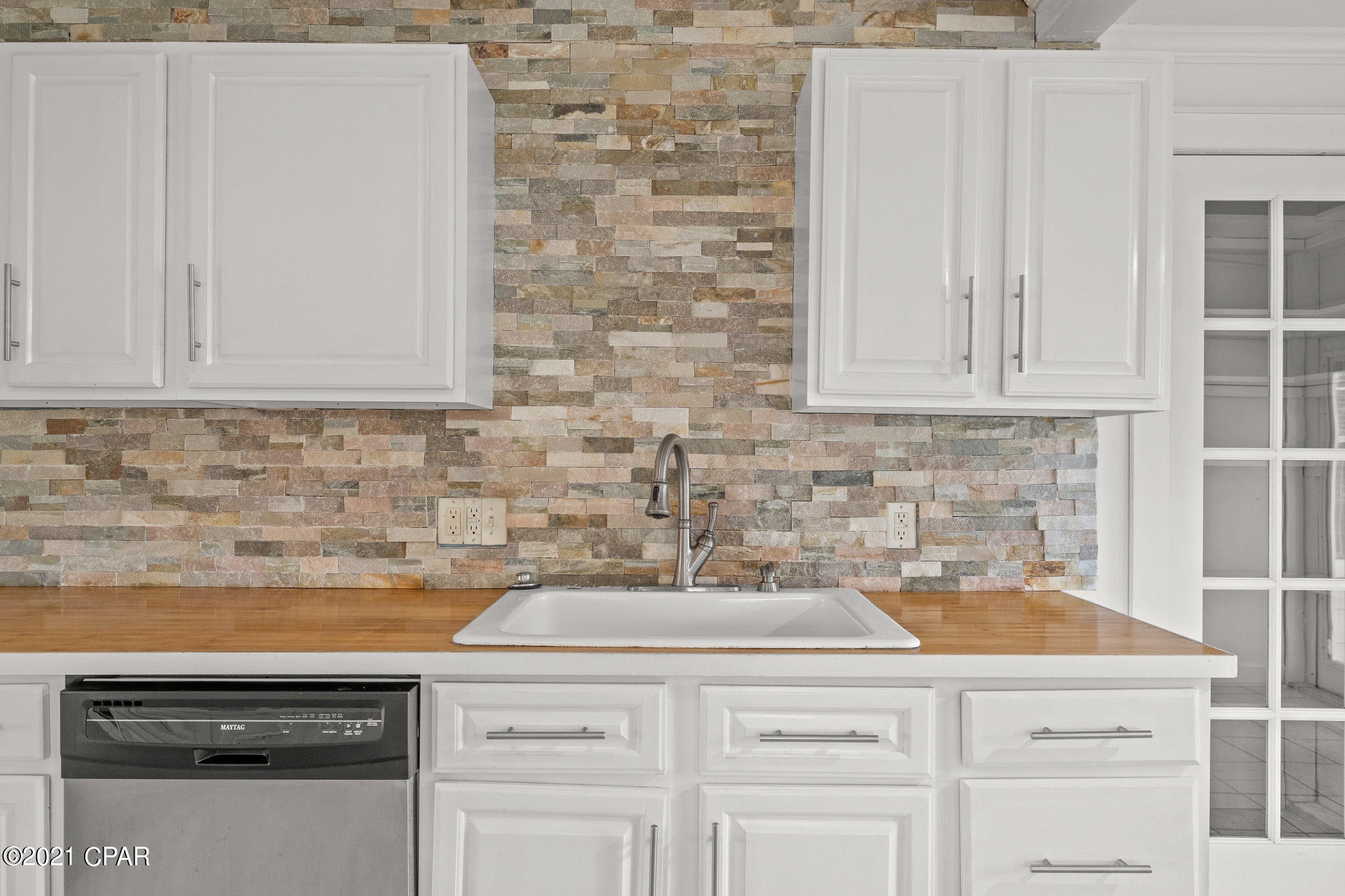 Cove Terrace 2nd Add - Residential