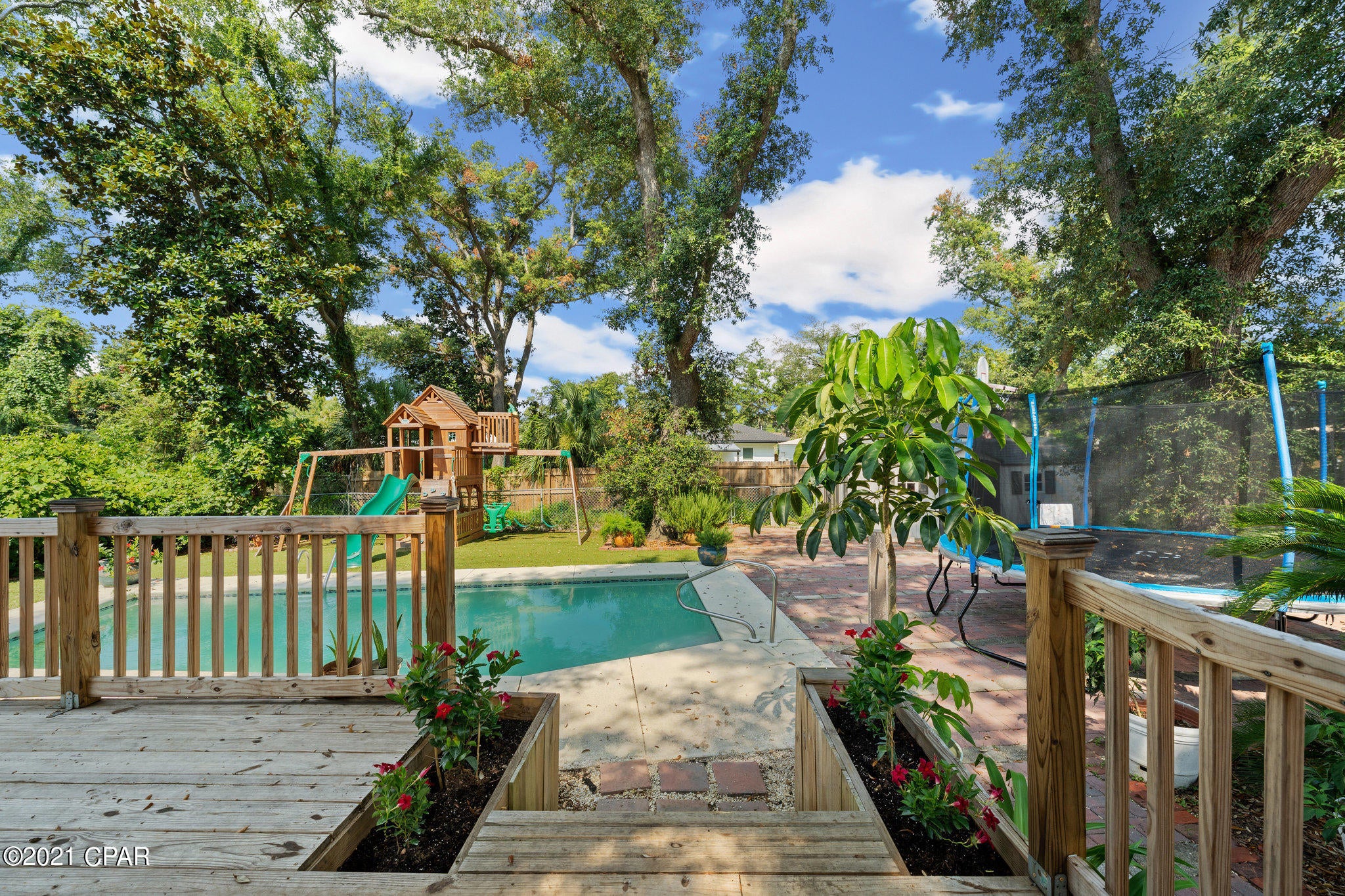 Cove Terrace 2nd Add - Residential