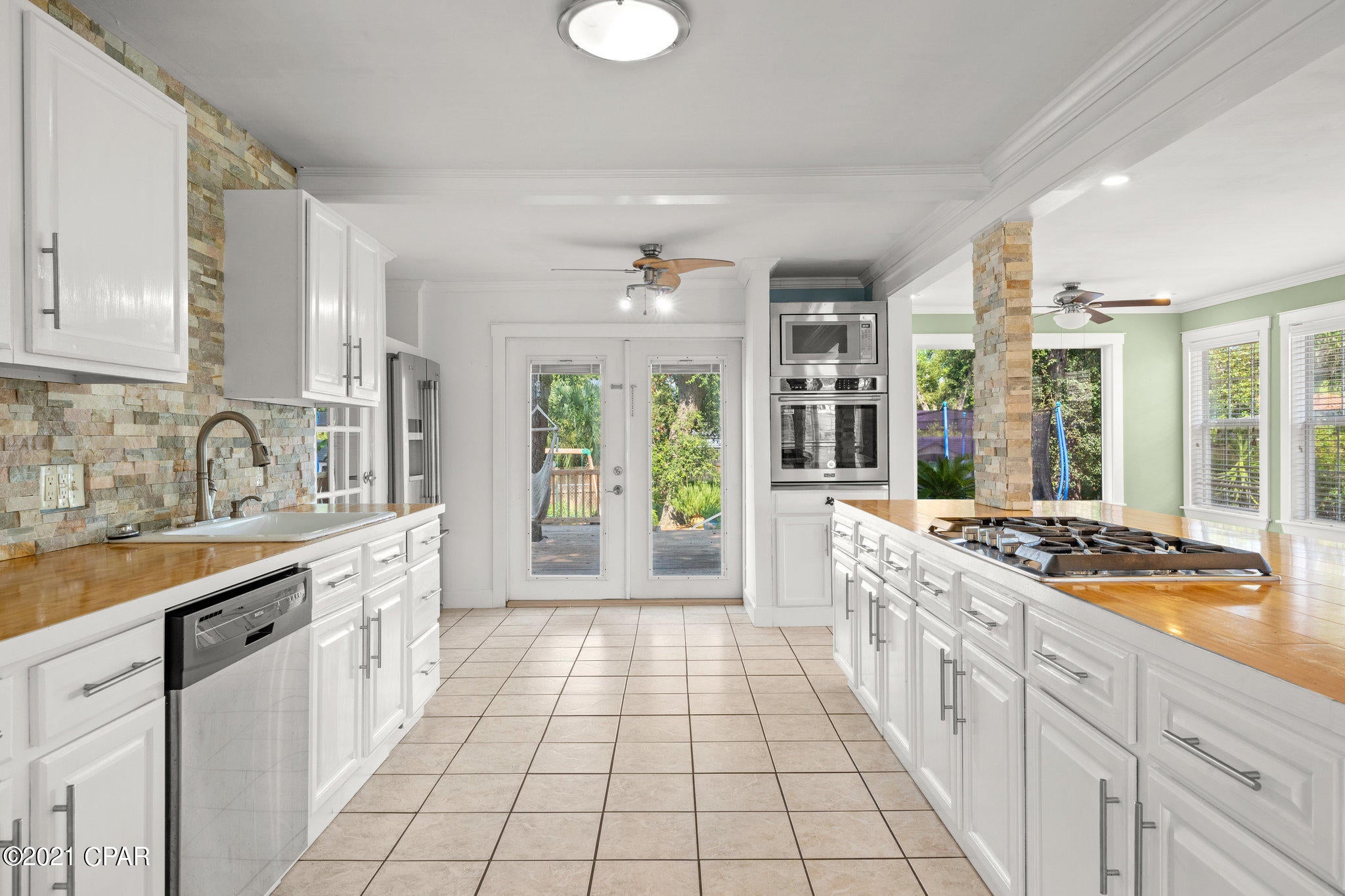 Cove Terrace 2nd Add - Residential