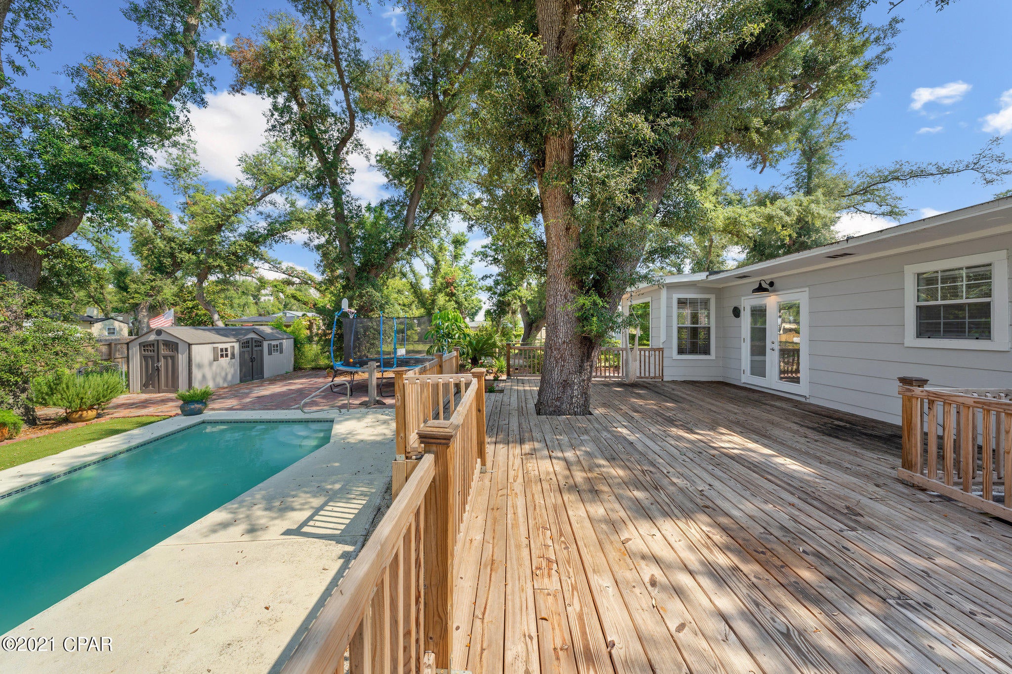 Cove Terrace 2nd Add - Residential