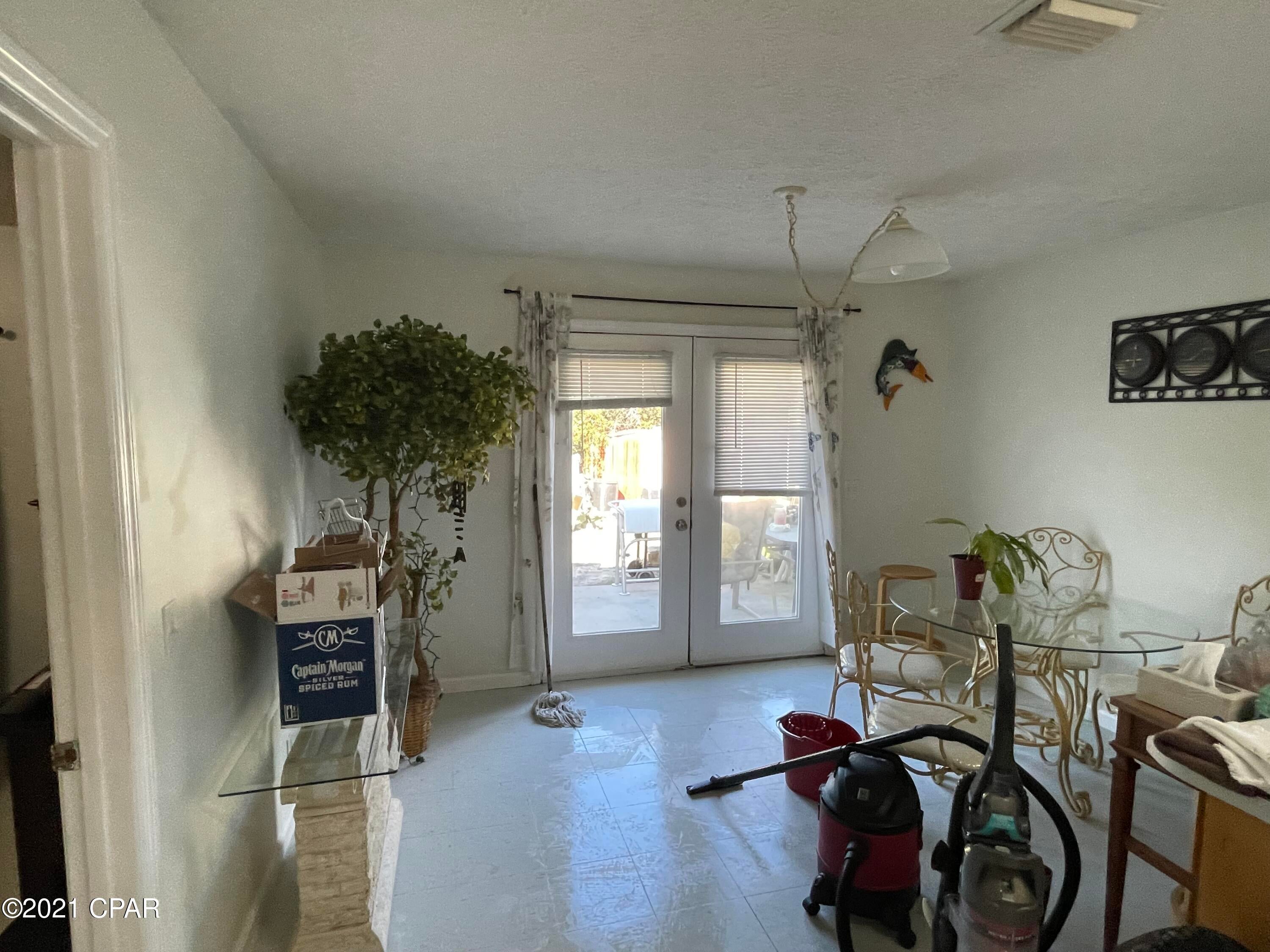 Riviera Beach - Residential