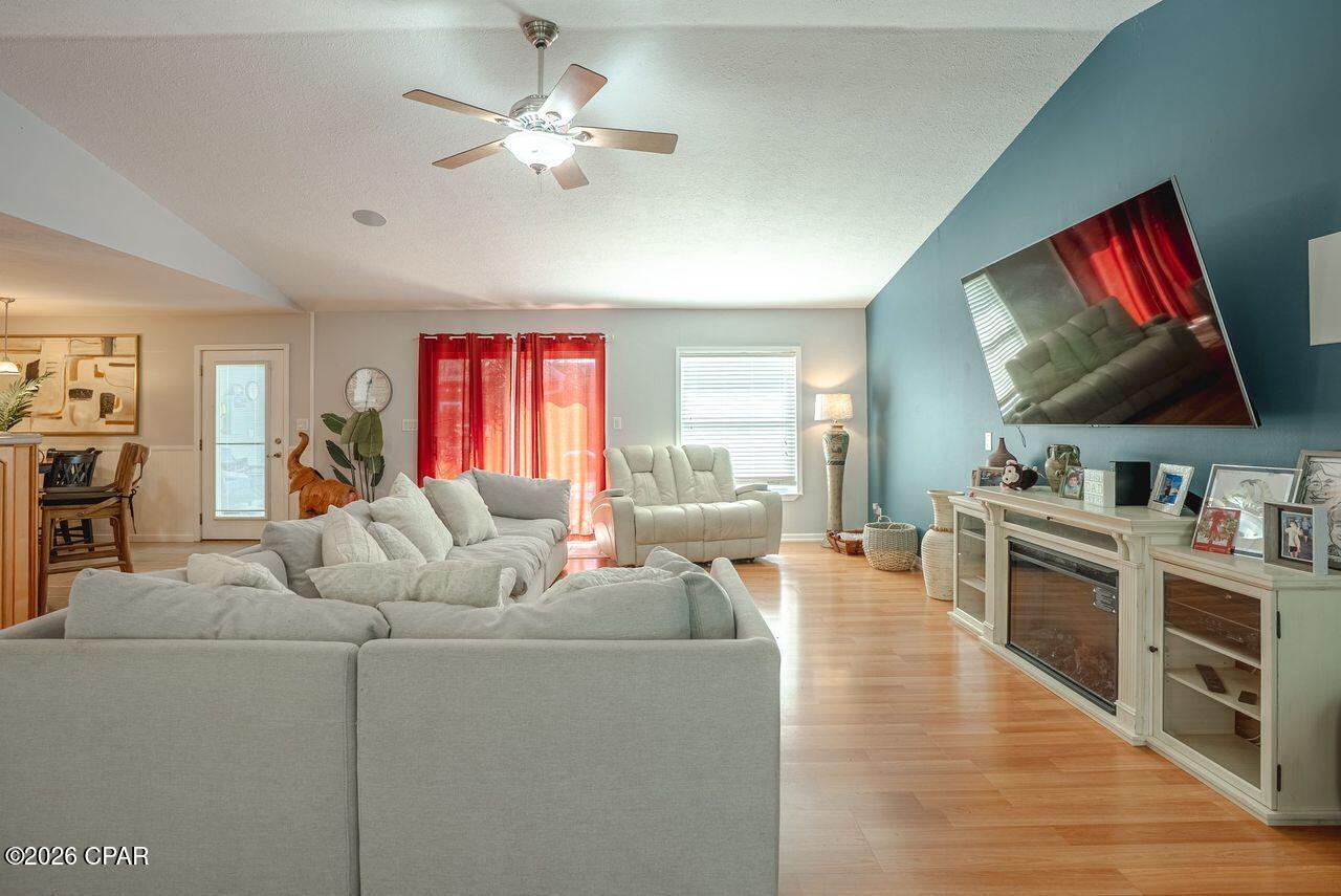 Imperial Oaks U-3 - Residential
