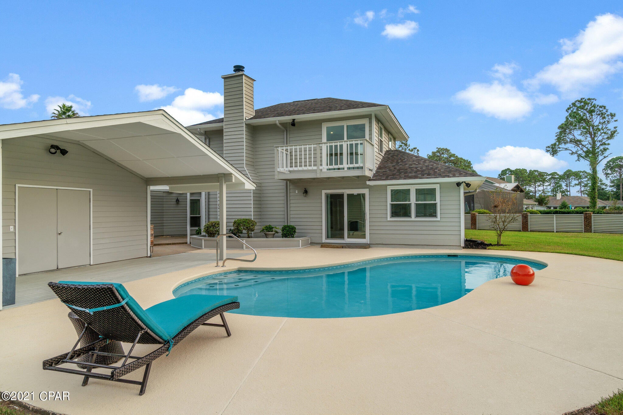 Colony Club - Residential