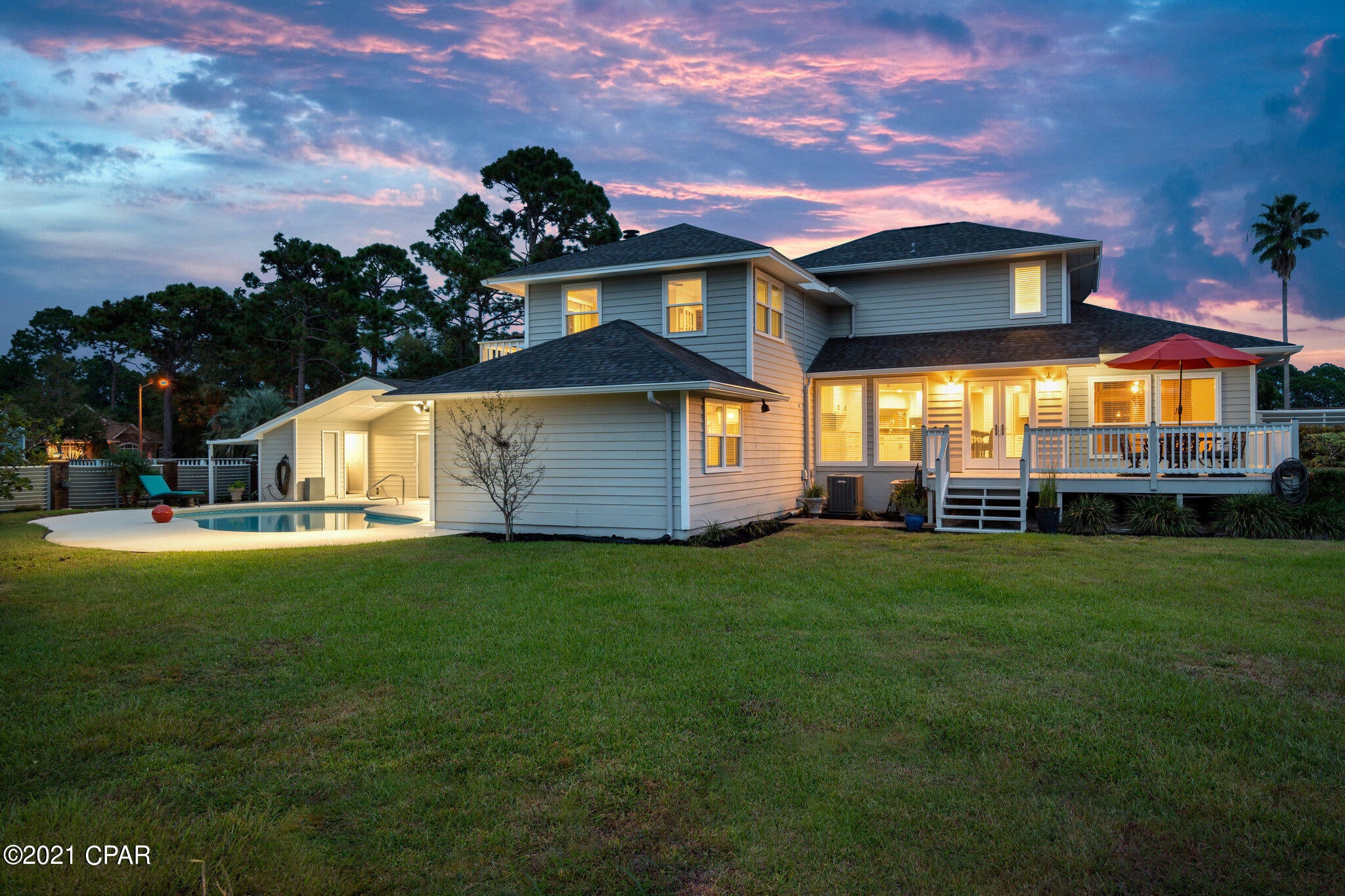 Colony Club - Residential