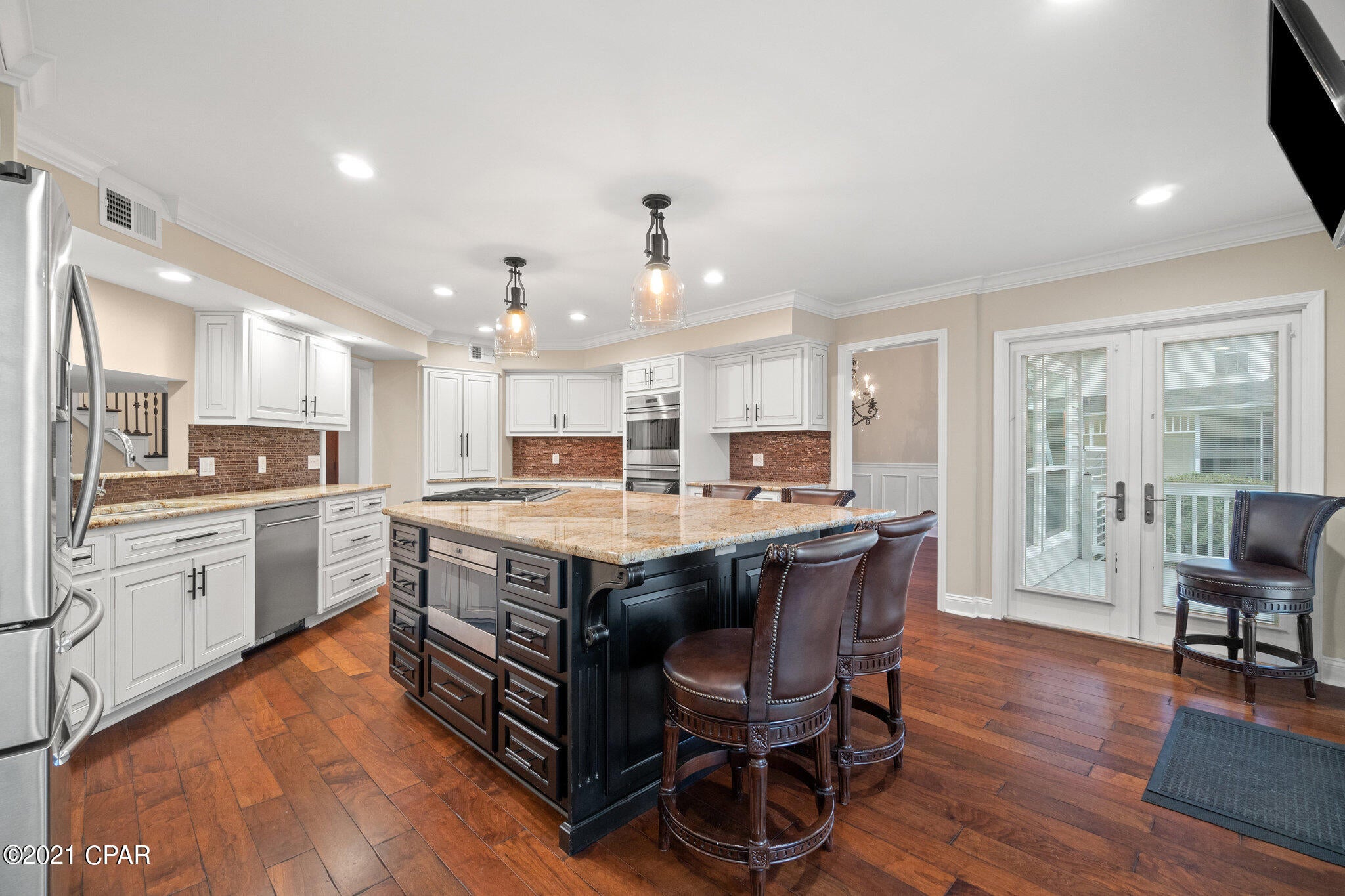 Colony Club - Residential