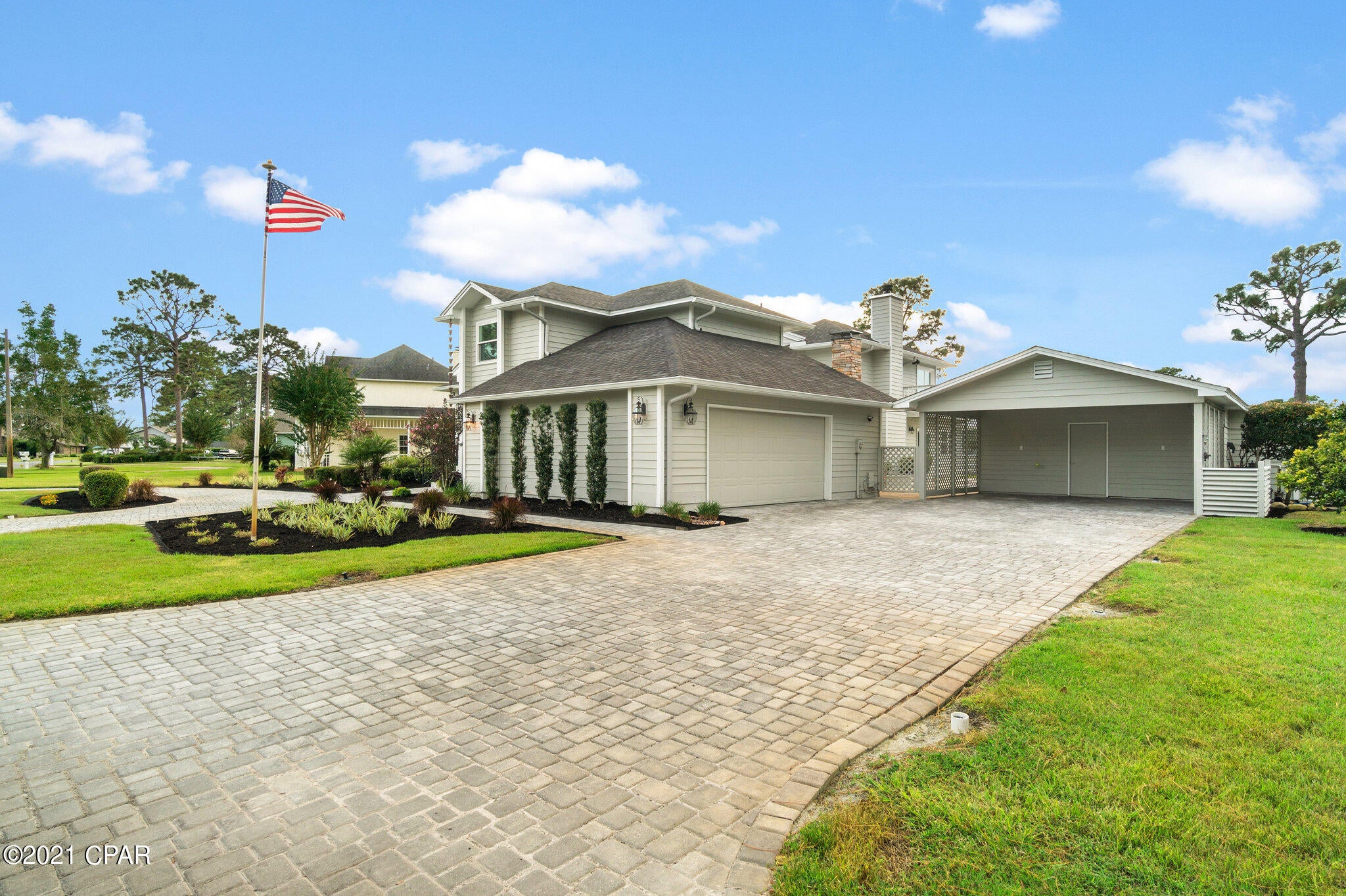 Colony Club - Residential