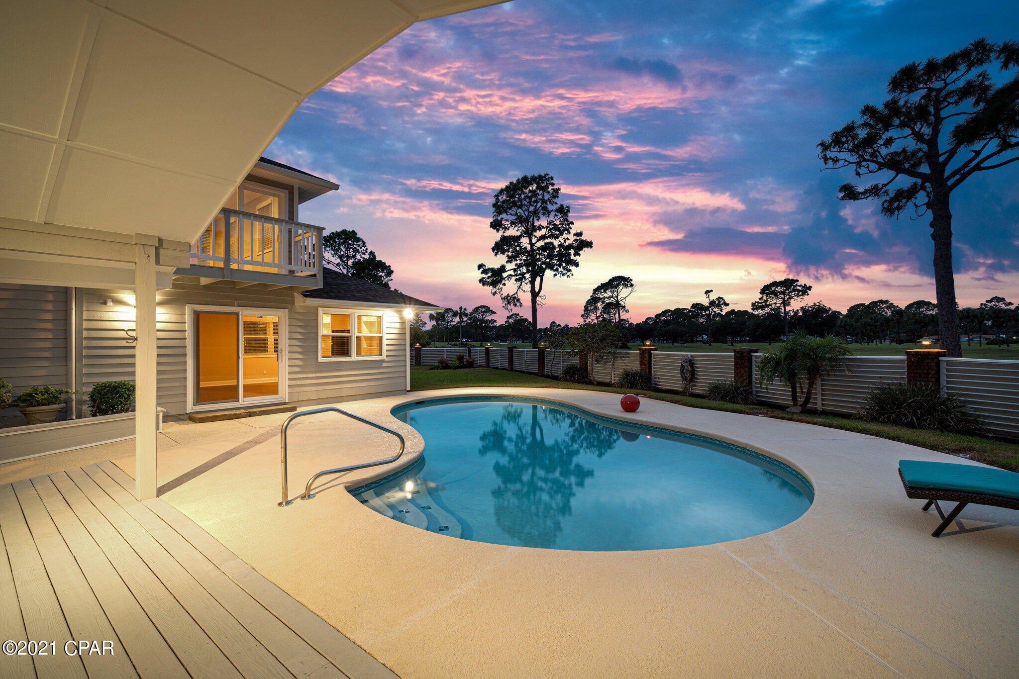 Colony Club - Residential