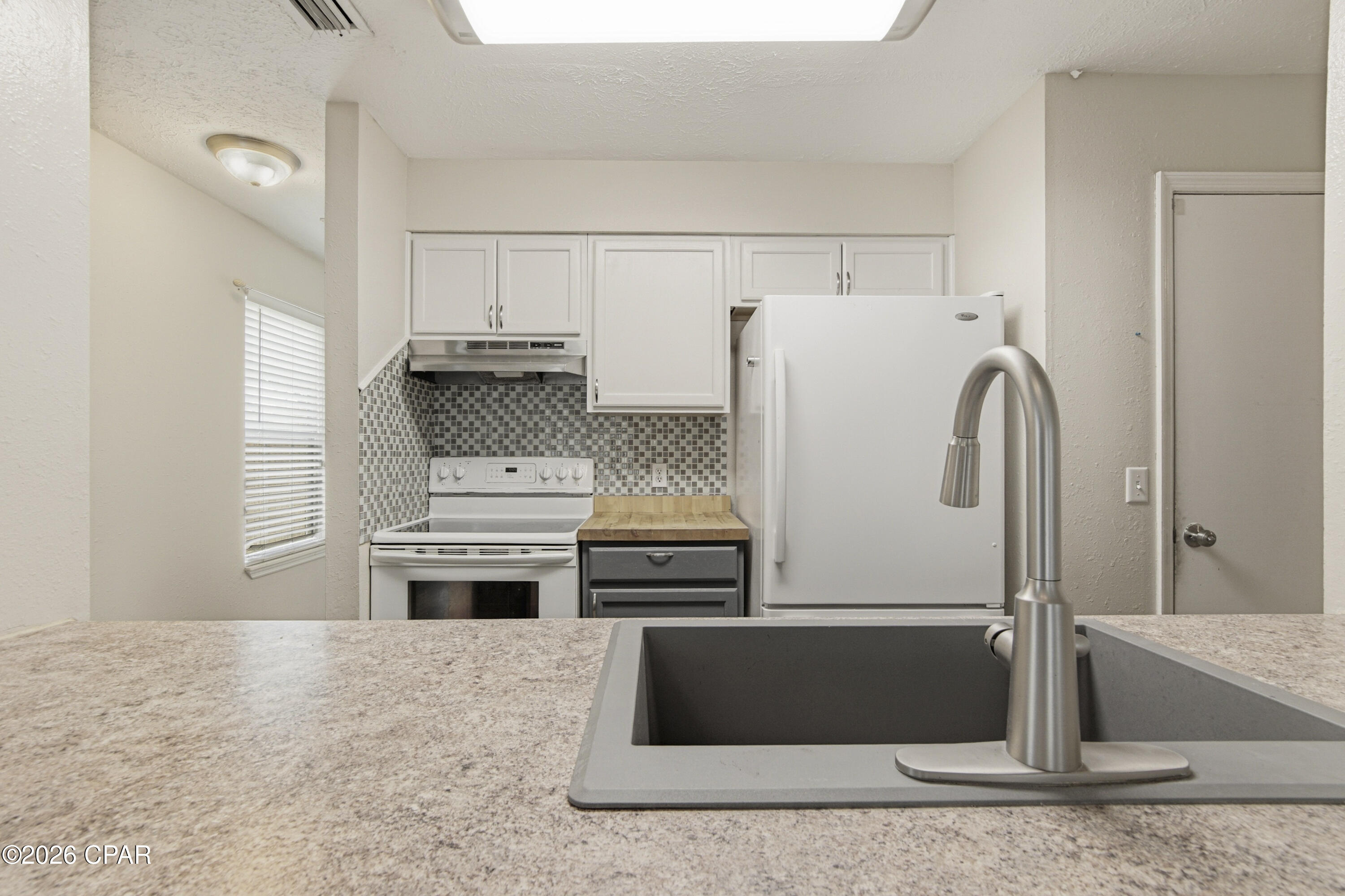 Drummond & Ware Add - Residential Lease