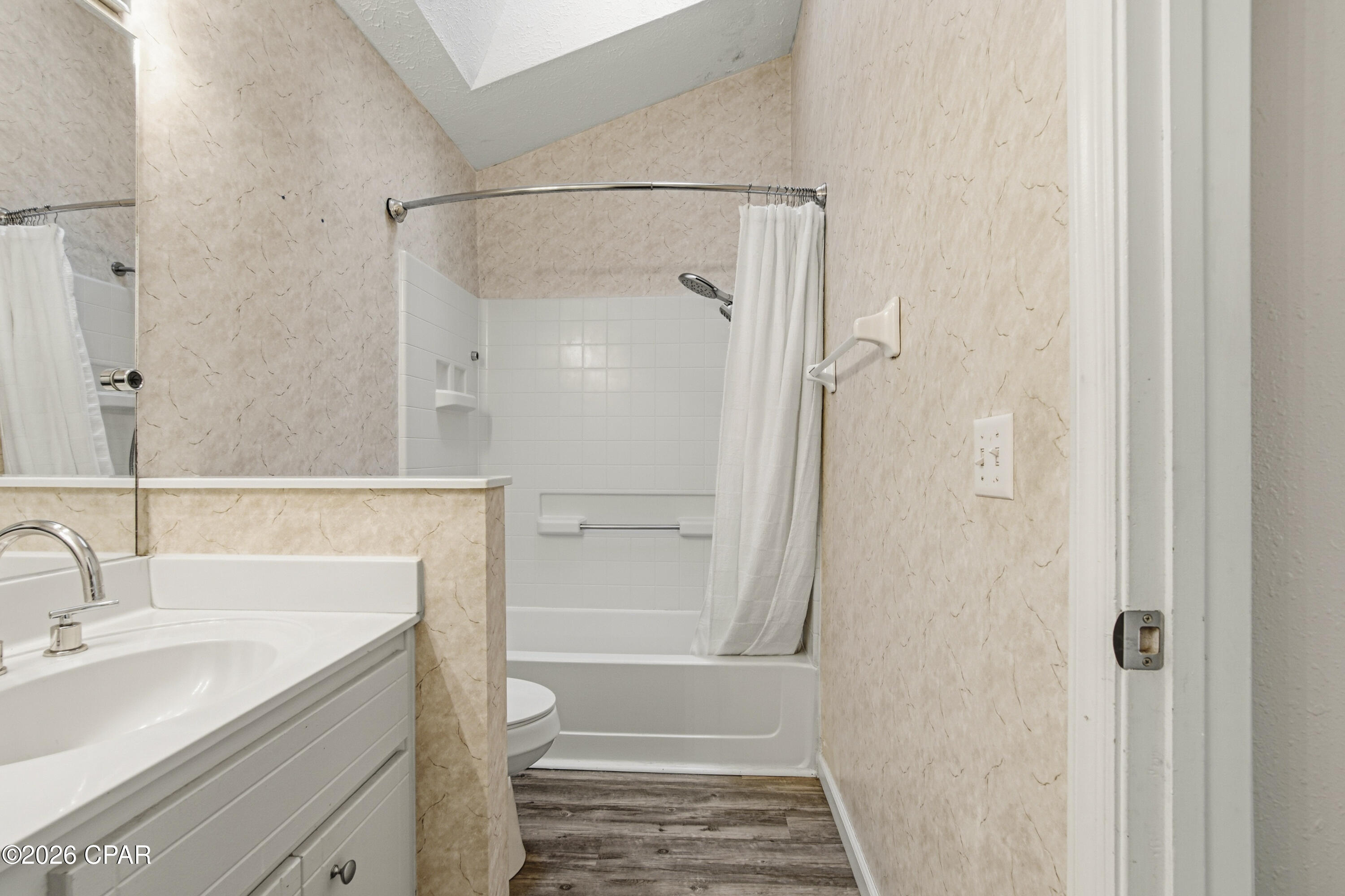 Drummond & Ware Add - Residential Lease