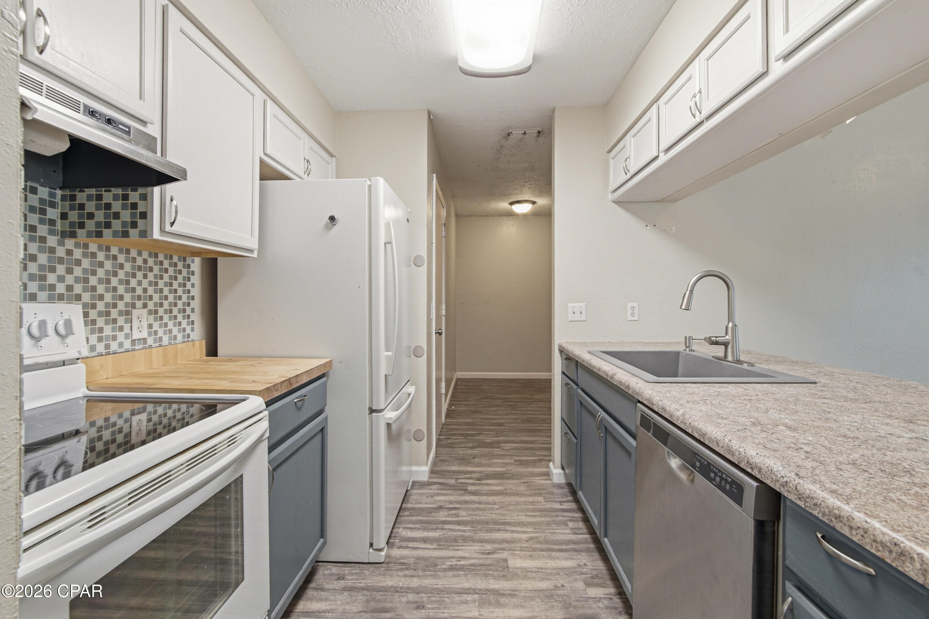 Drummond & Ware Add - Residential Lease