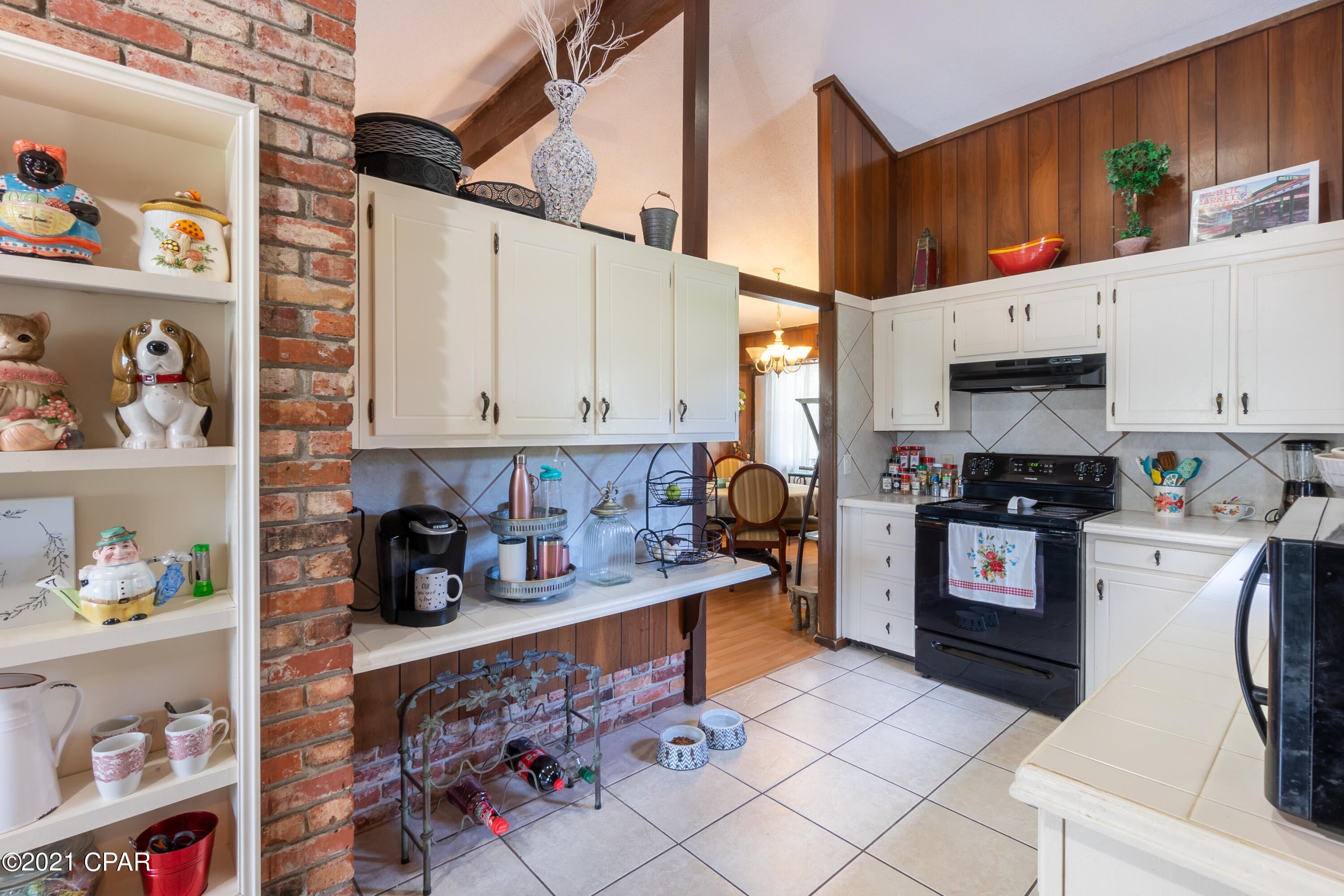 Point Royal Homes Unit 1 - Residential