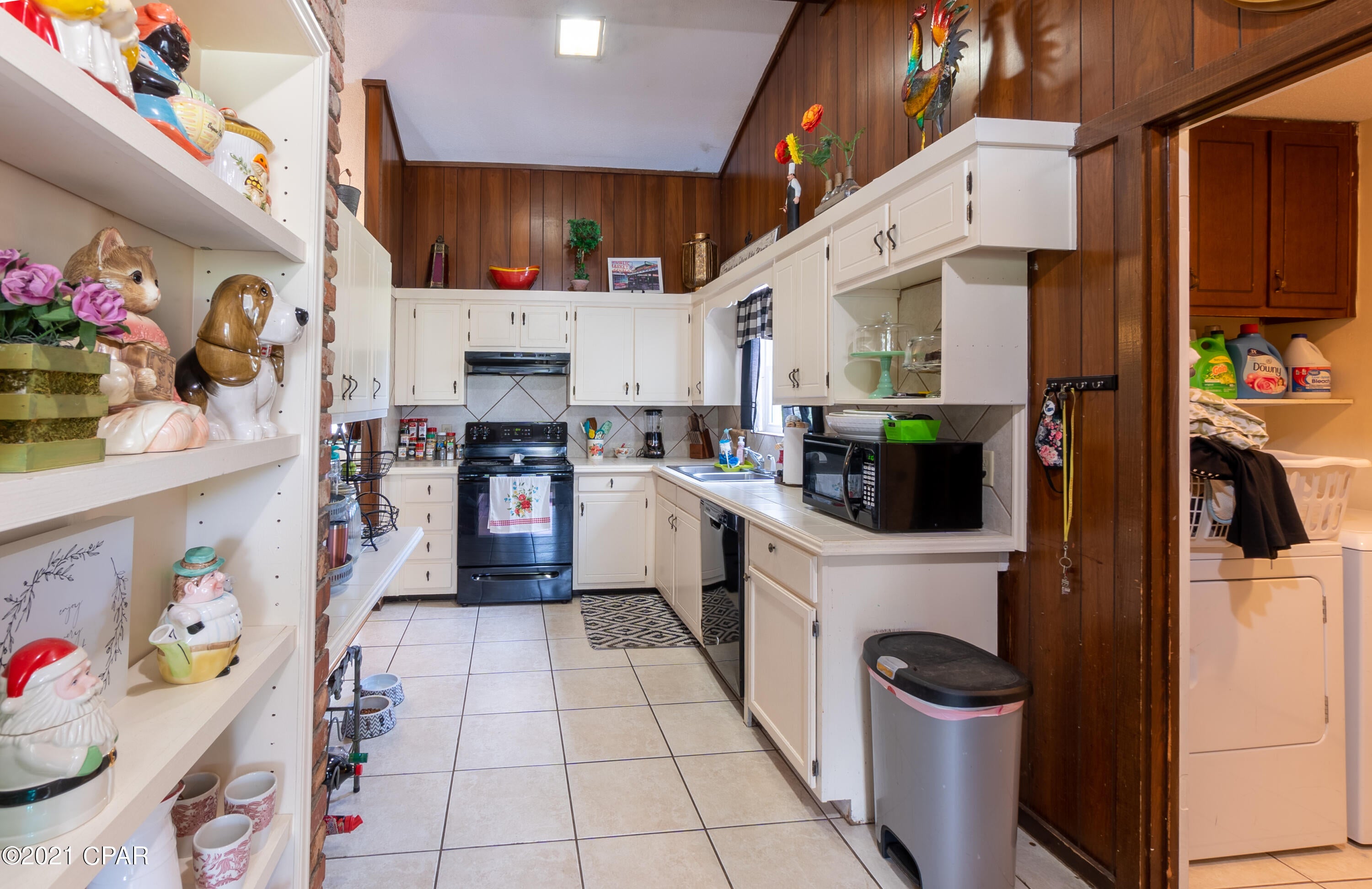 Point Royal Homes Unit 1 - Residential