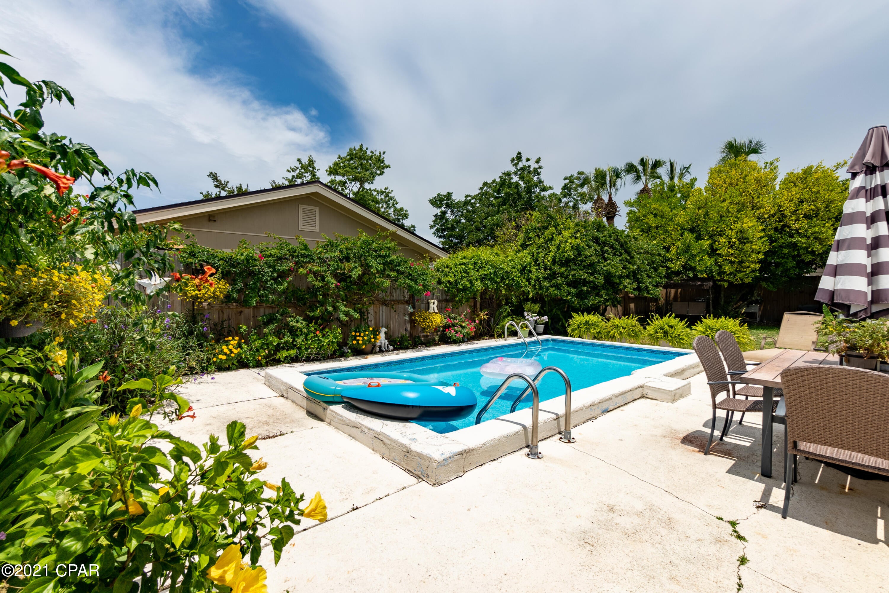 Point Royal Homes Unit 1 - Residential