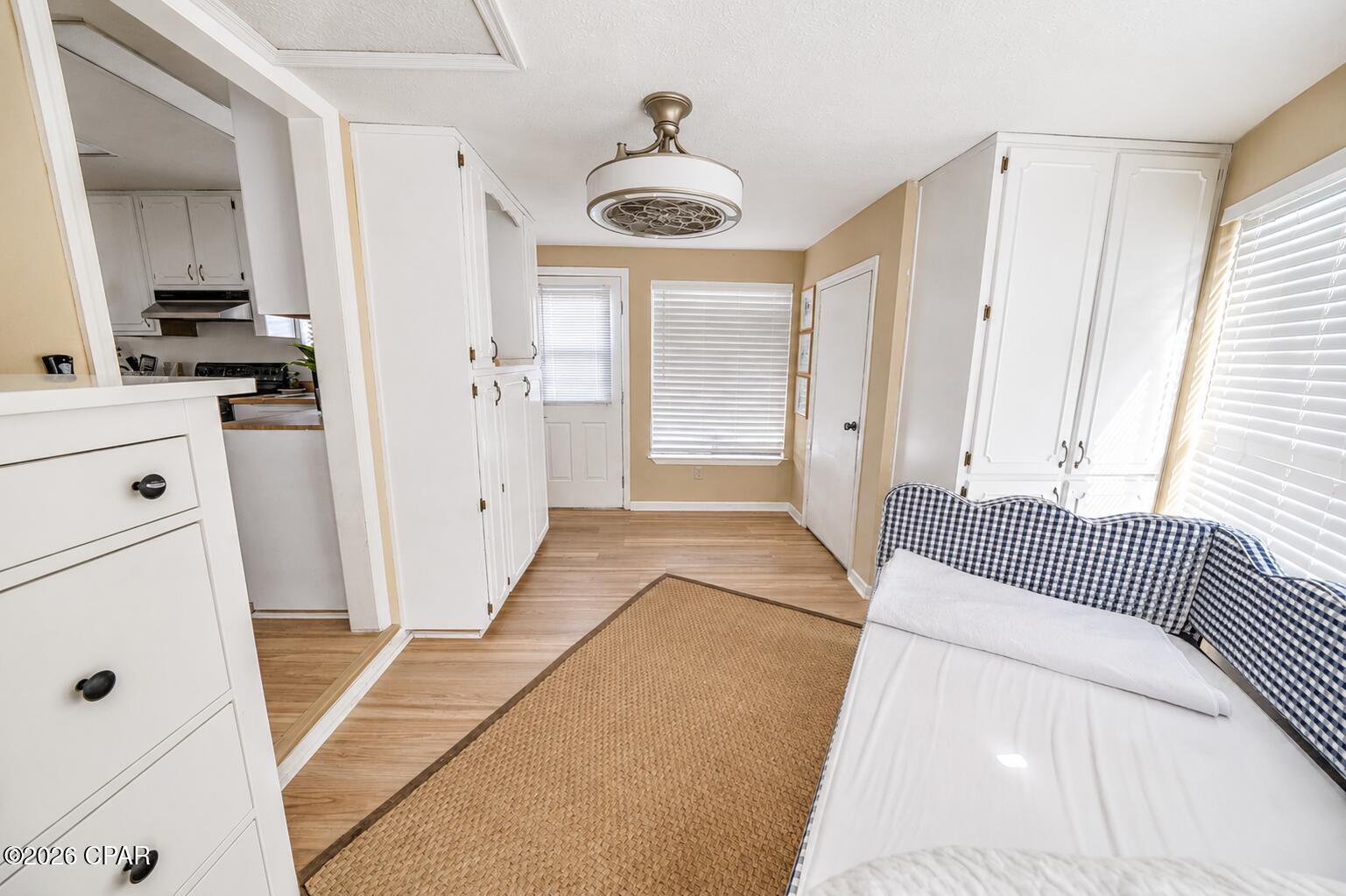 Venture Out Travel Trail - Residential