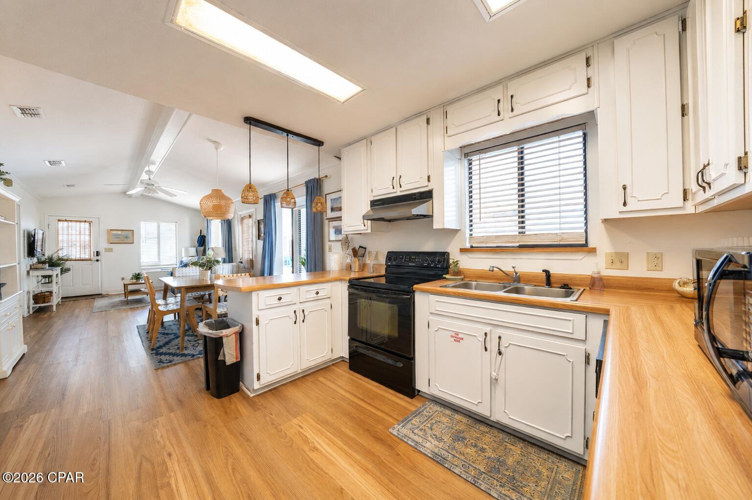 Venture Out Travel Trail - Residential
