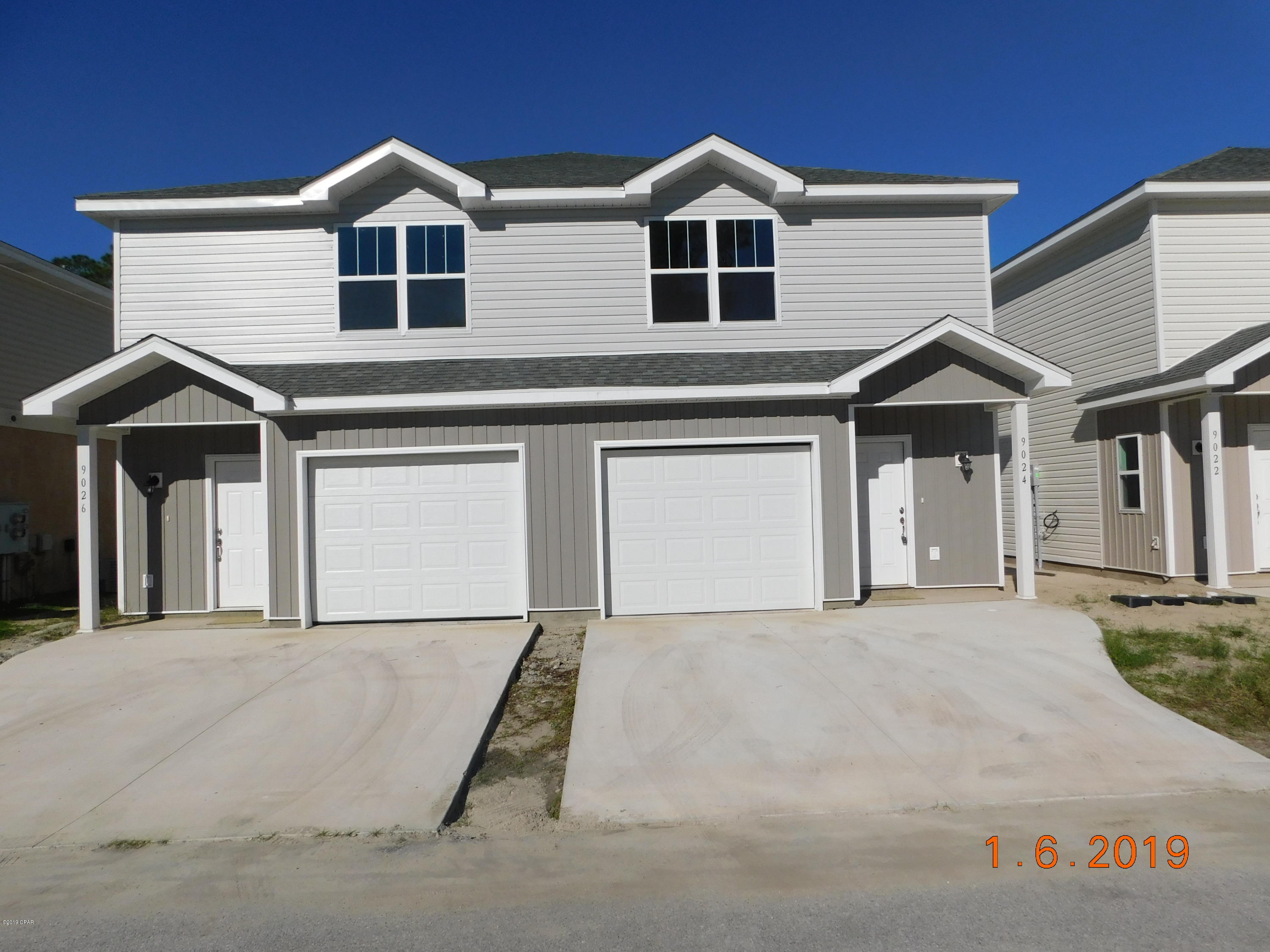 New TH Development just off N Lagoon. Construction is complete ready to occupy. There will be a total of 28 units built . Call today to reserve your unit. Spacious townhomes, 2 units per building. Each unit is 3 bedroom 2.5 baths, 1400 sq' H&C. Great floor plan, kitchen has white  cabinets, granite counter tops and stainless appliance package. Click plank laminate flooring and carpet.  Call for more details.